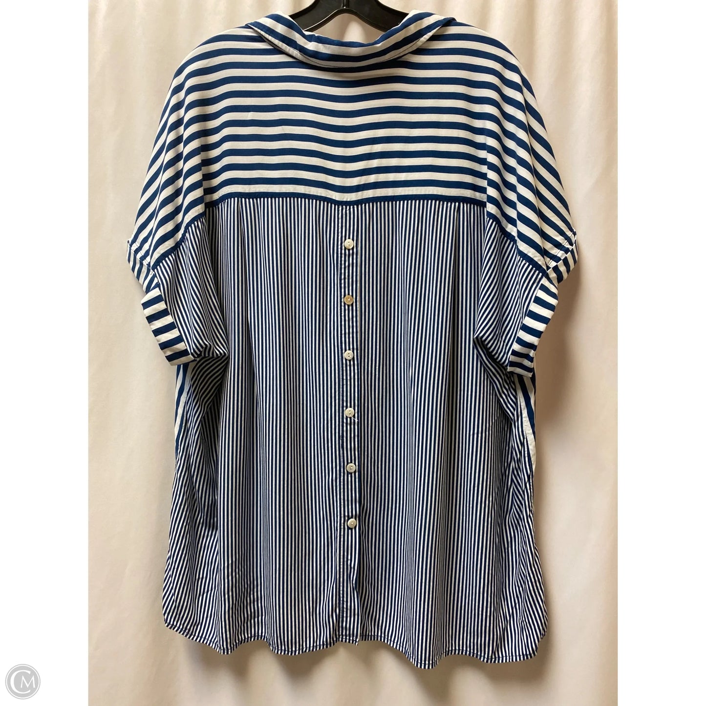 Top Short Sleeve By Jane And Delancey In Blue, Size: 1x