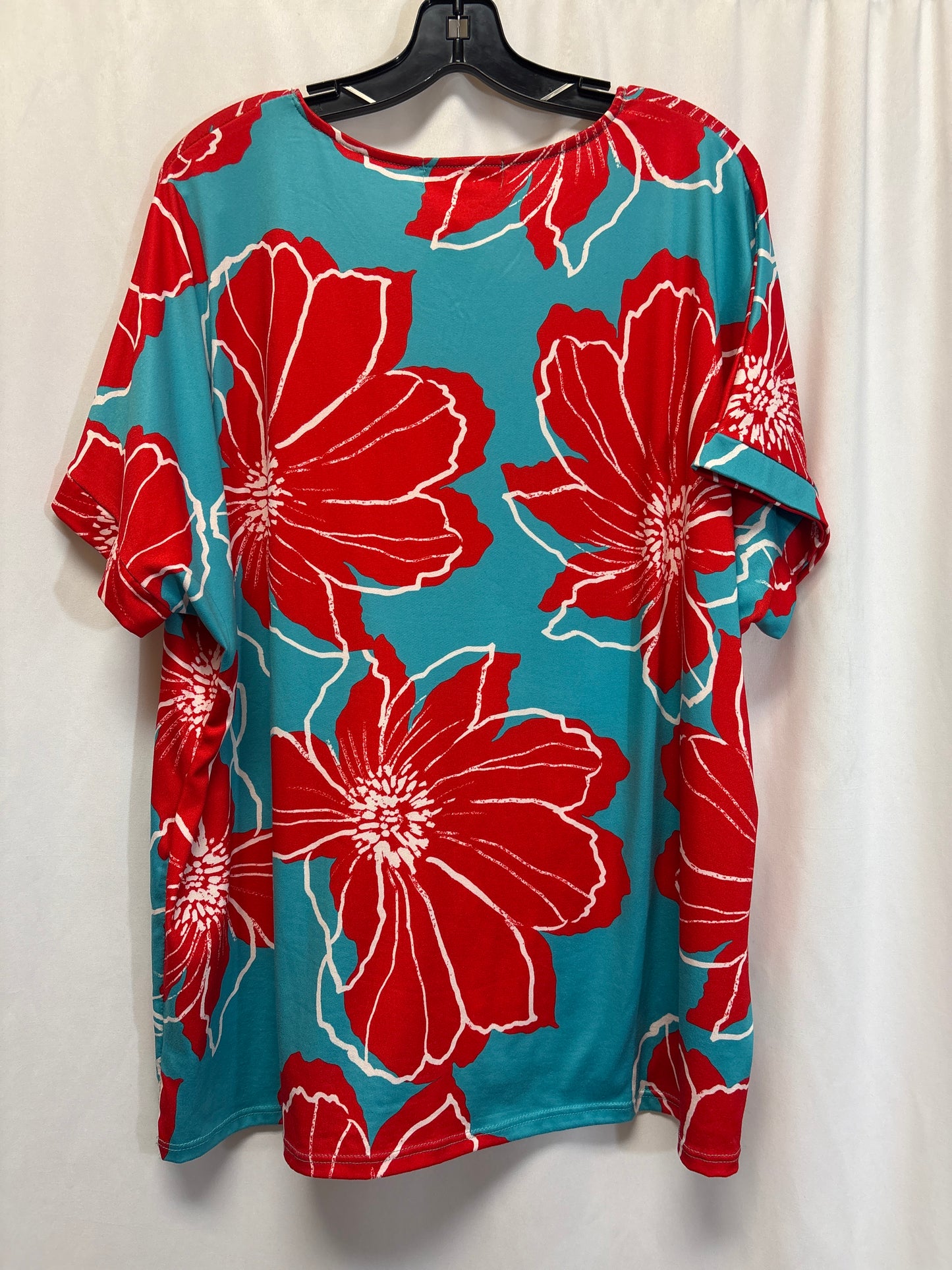 Top Short Sleeve By Haptics Size: 1x