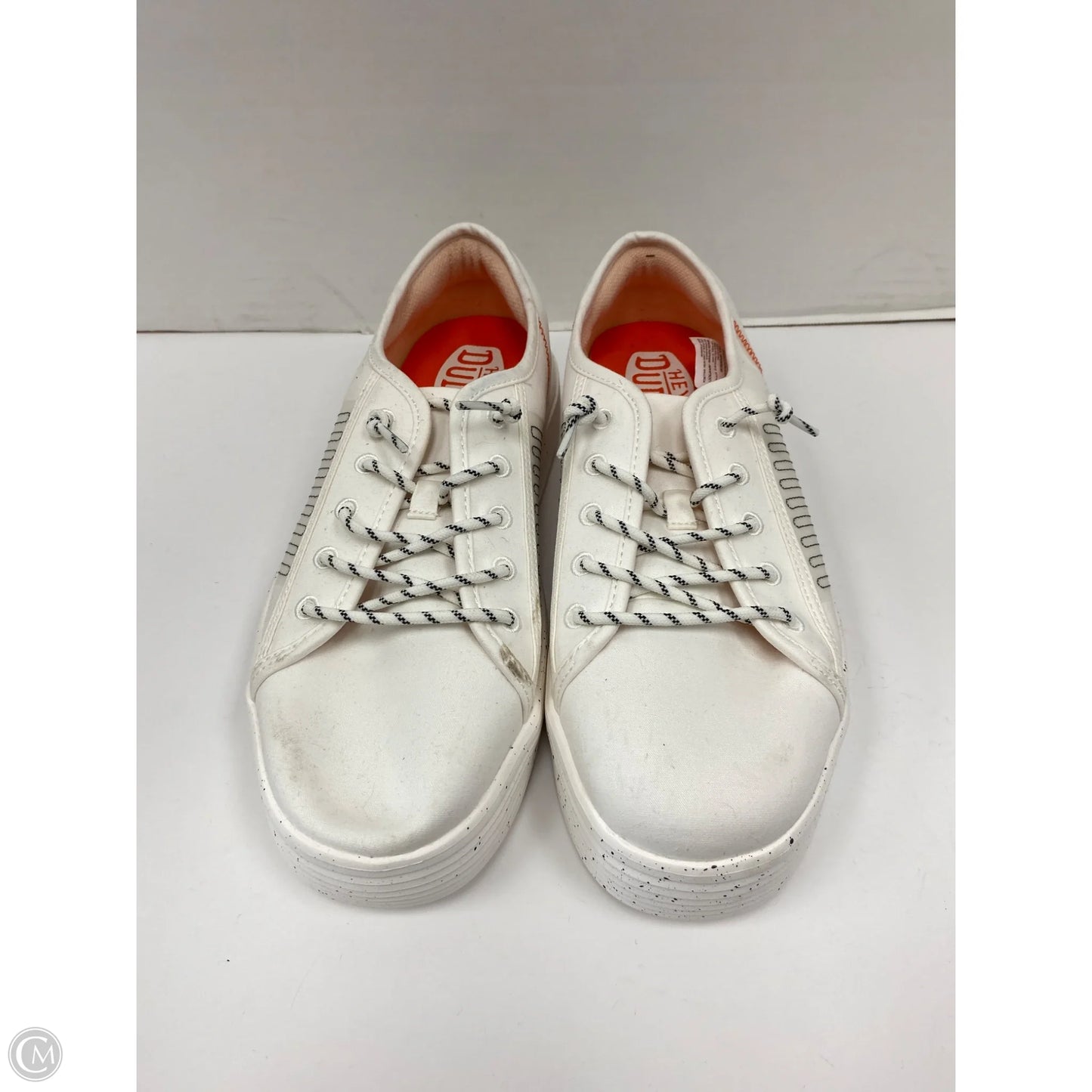 Shoes Flats By Hey Dude In White, Size: 10