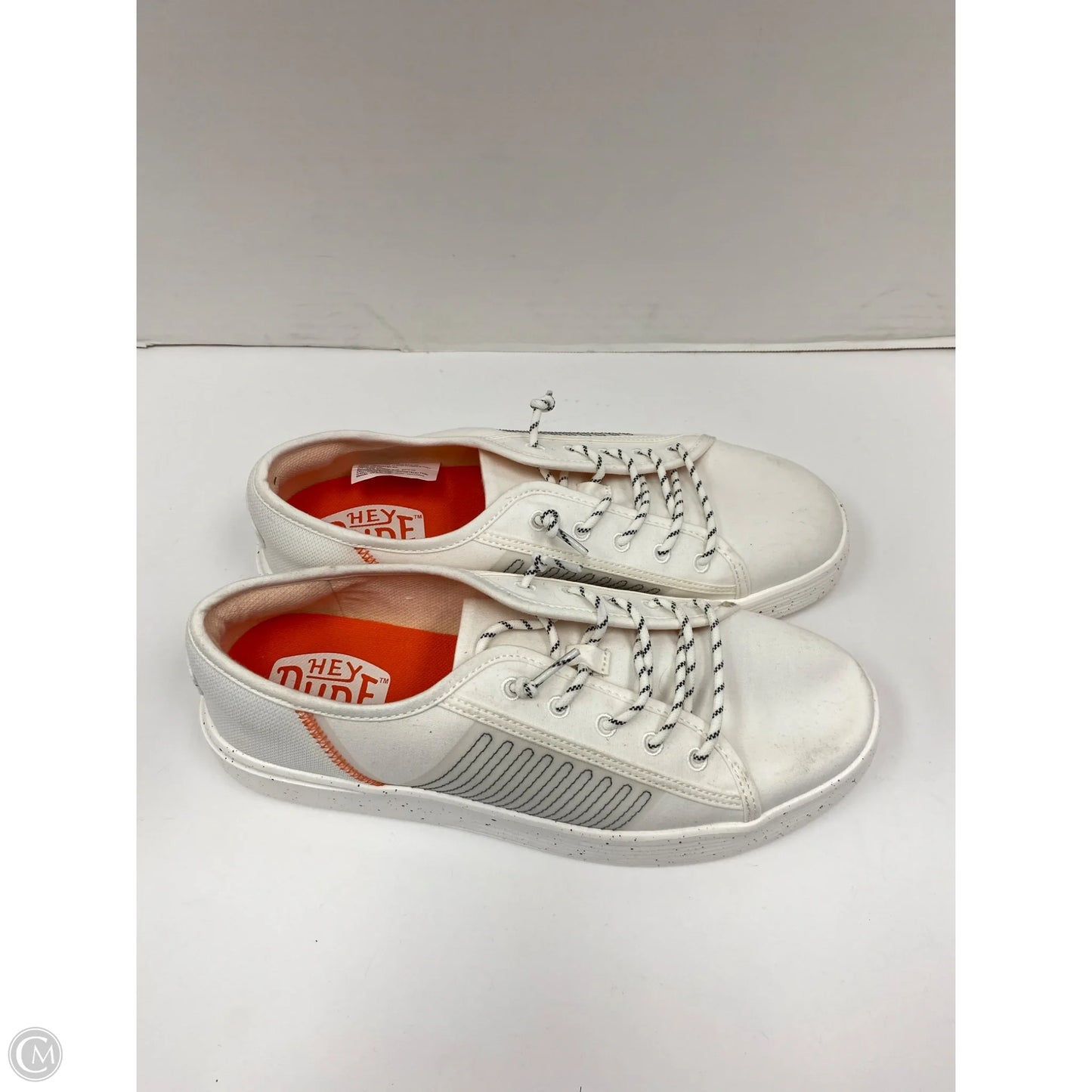 Shoes Flats By Hey Dude In White, Size: 10