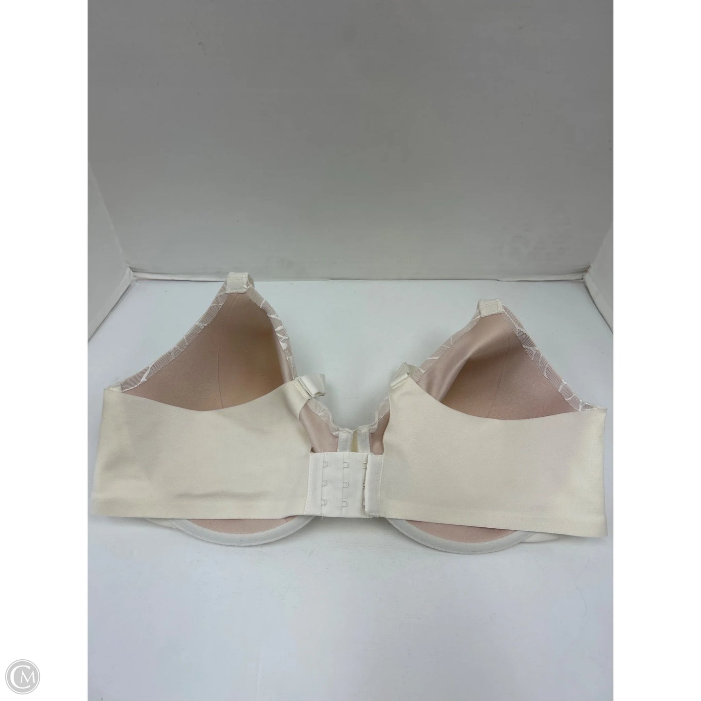 Bra By Bali Studio In White, Size: 0