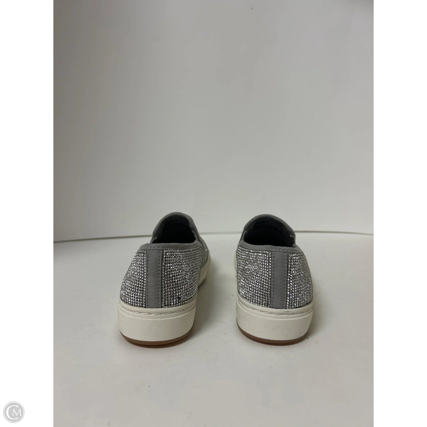 Shoes Flats By Steve Madden In Silver, Size: 7