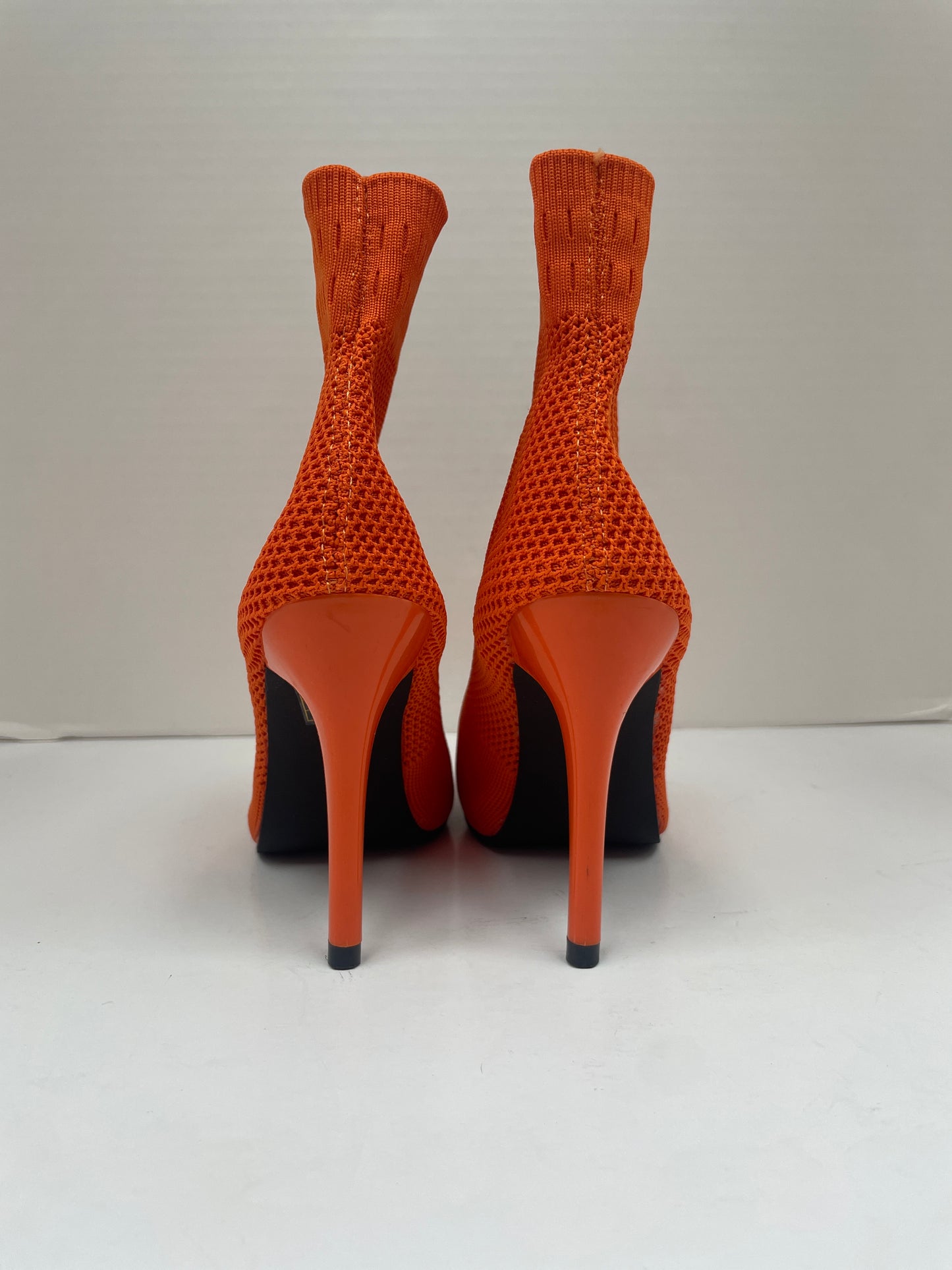 Boots Ankle Heels By Cmf Size: 6.5