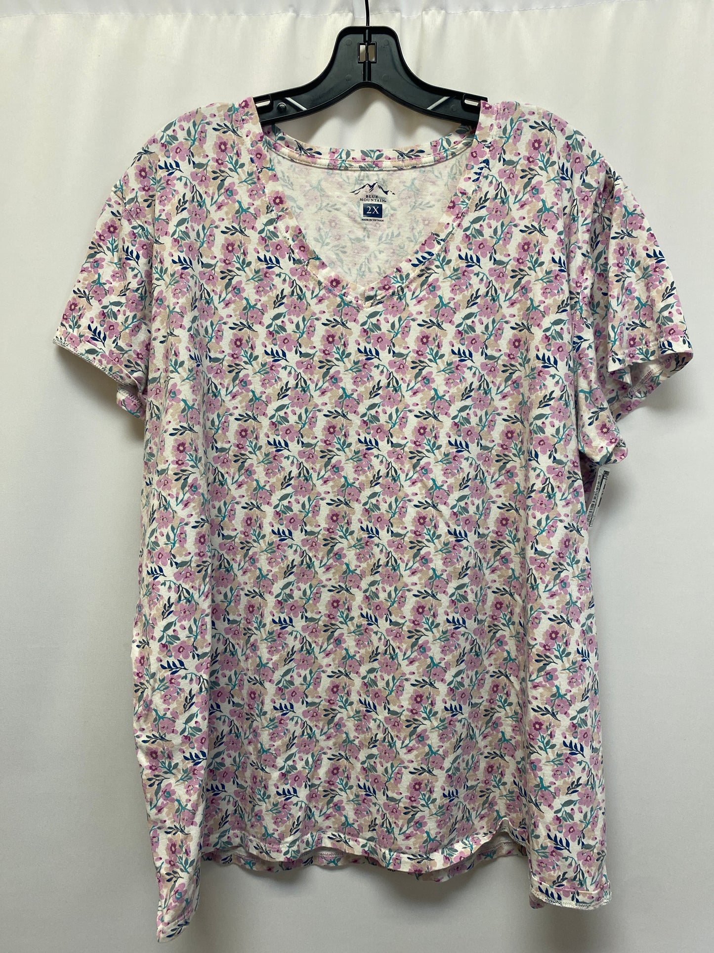 Top Short Sleeve By Clothes Mentor Size: 2x