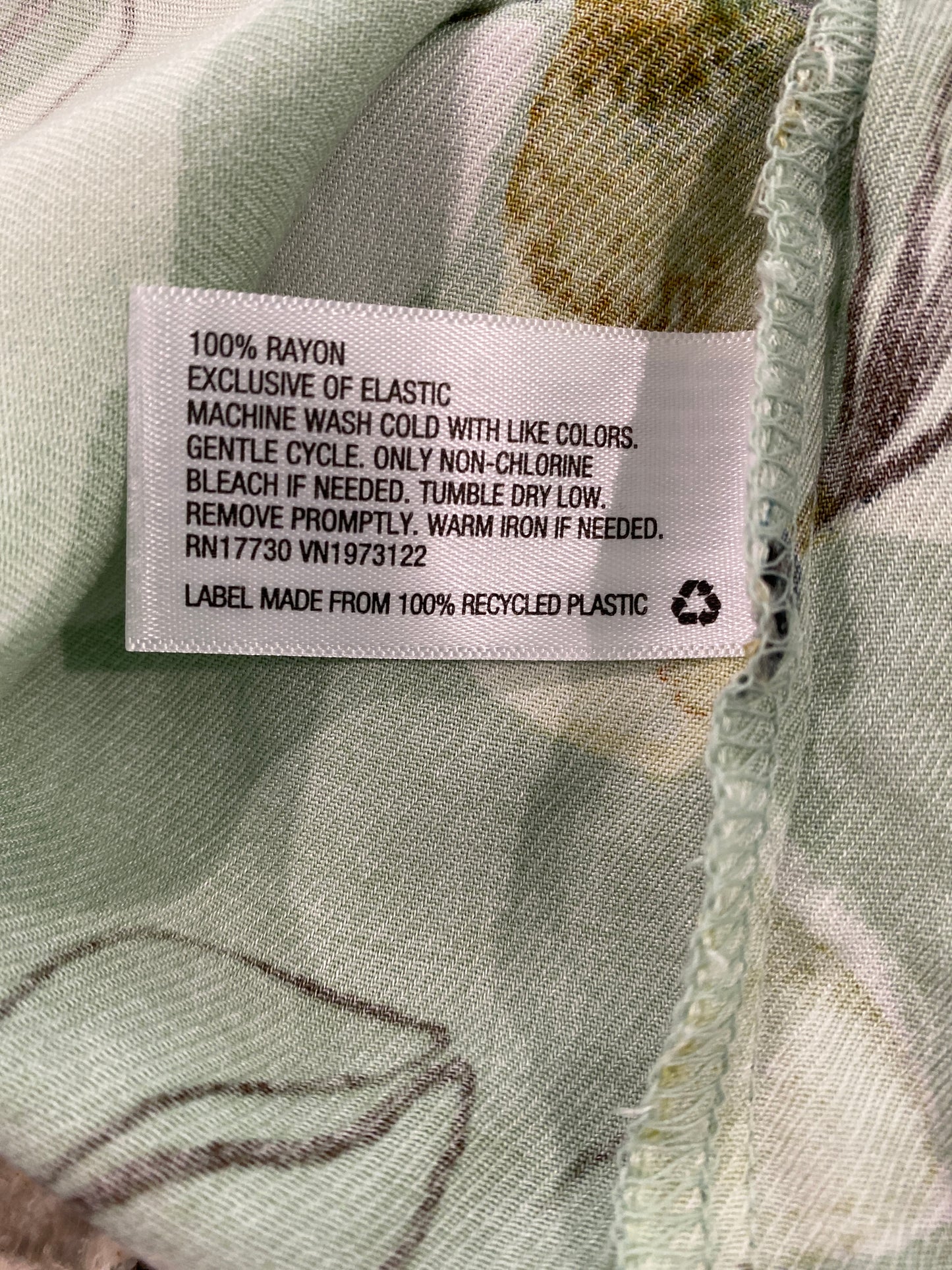 Top Long Sleeve By A New Day In Green, Size: Xs