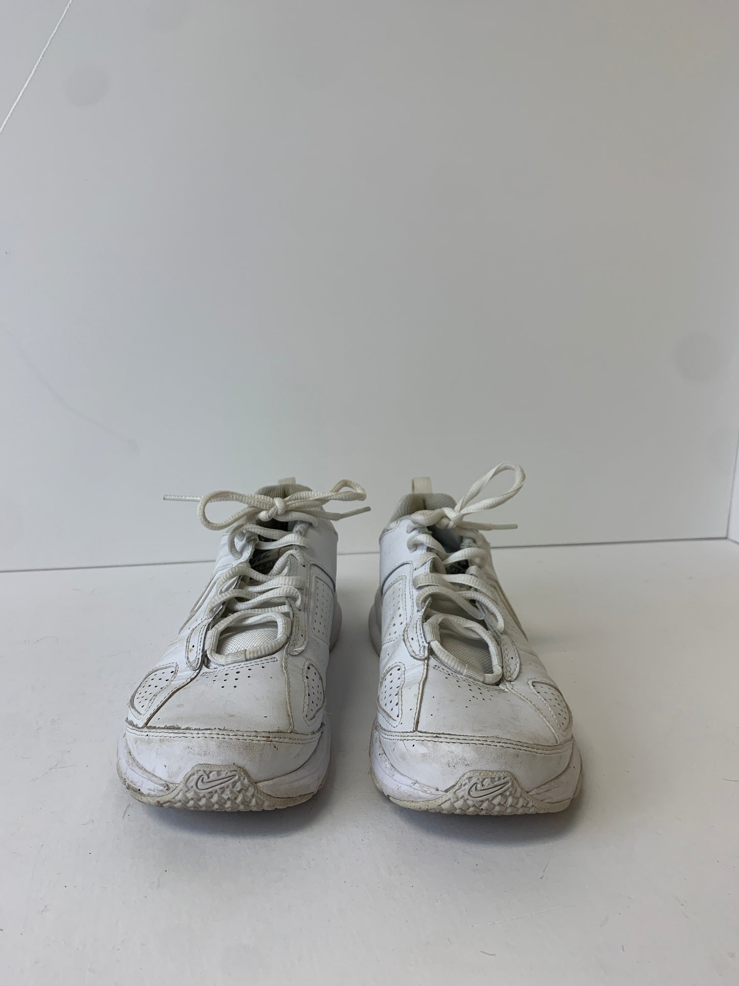 Shoes Athletic By Nike Size: 8