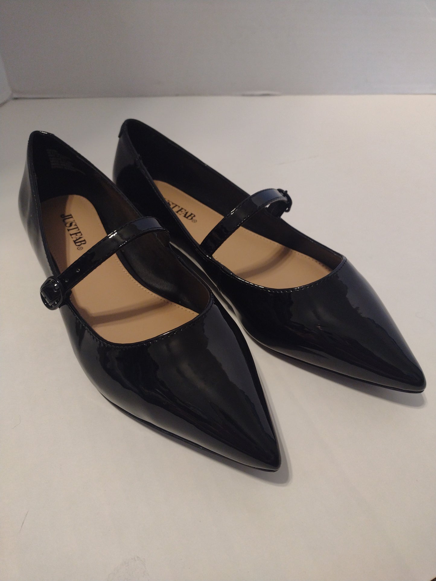 Shoes Flats Ballet By Just Fab Size: 6.5