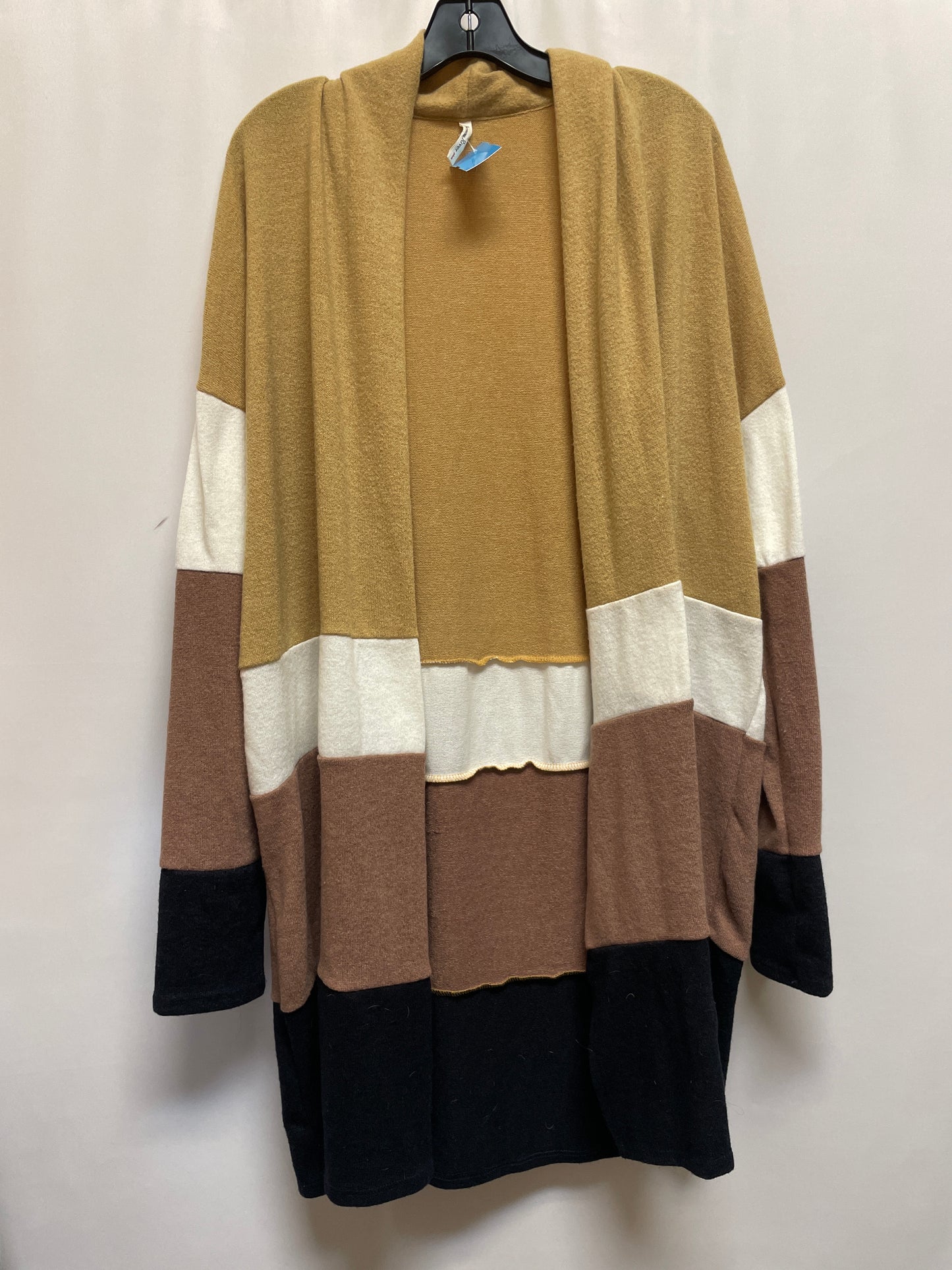 Cardigan By Clothes Mentor Size: 2x