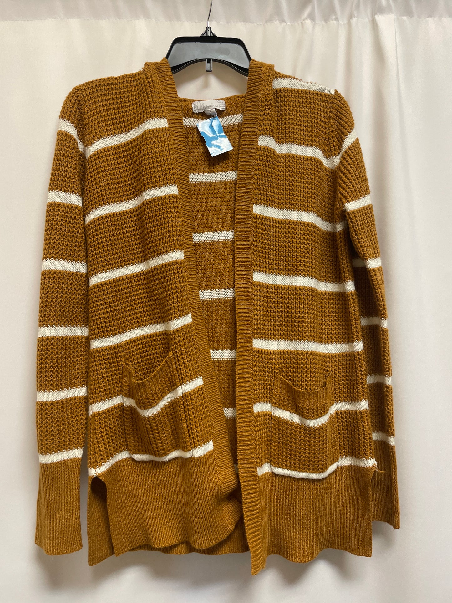 Sweater Cardigan By Clothes Mentor Size: M