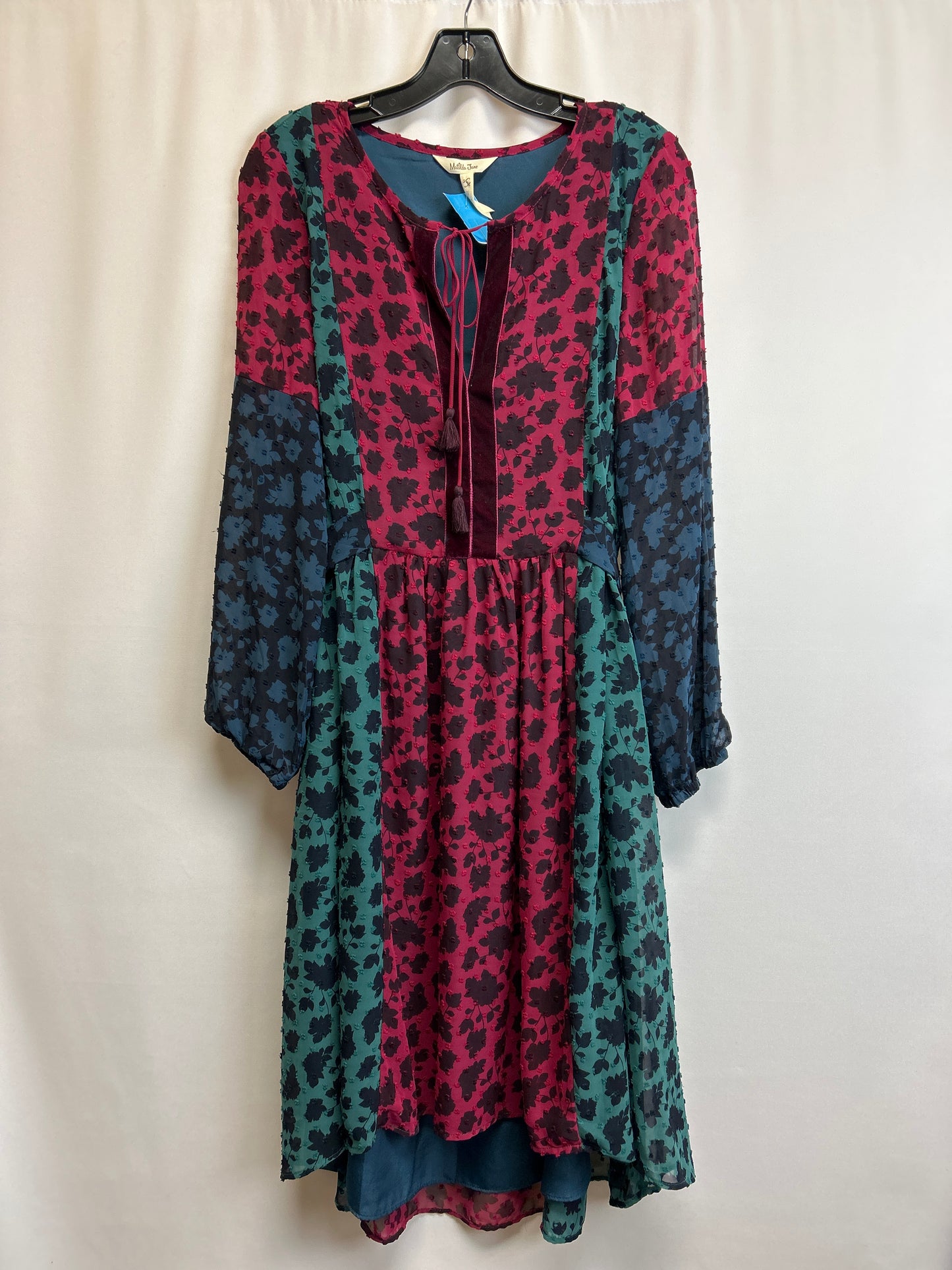 Dress Casual Midi By Matilda Jane Size: S