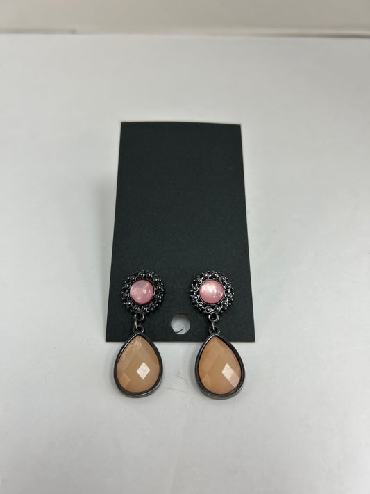 Earrings Dangle/drop By Clothes Mentor