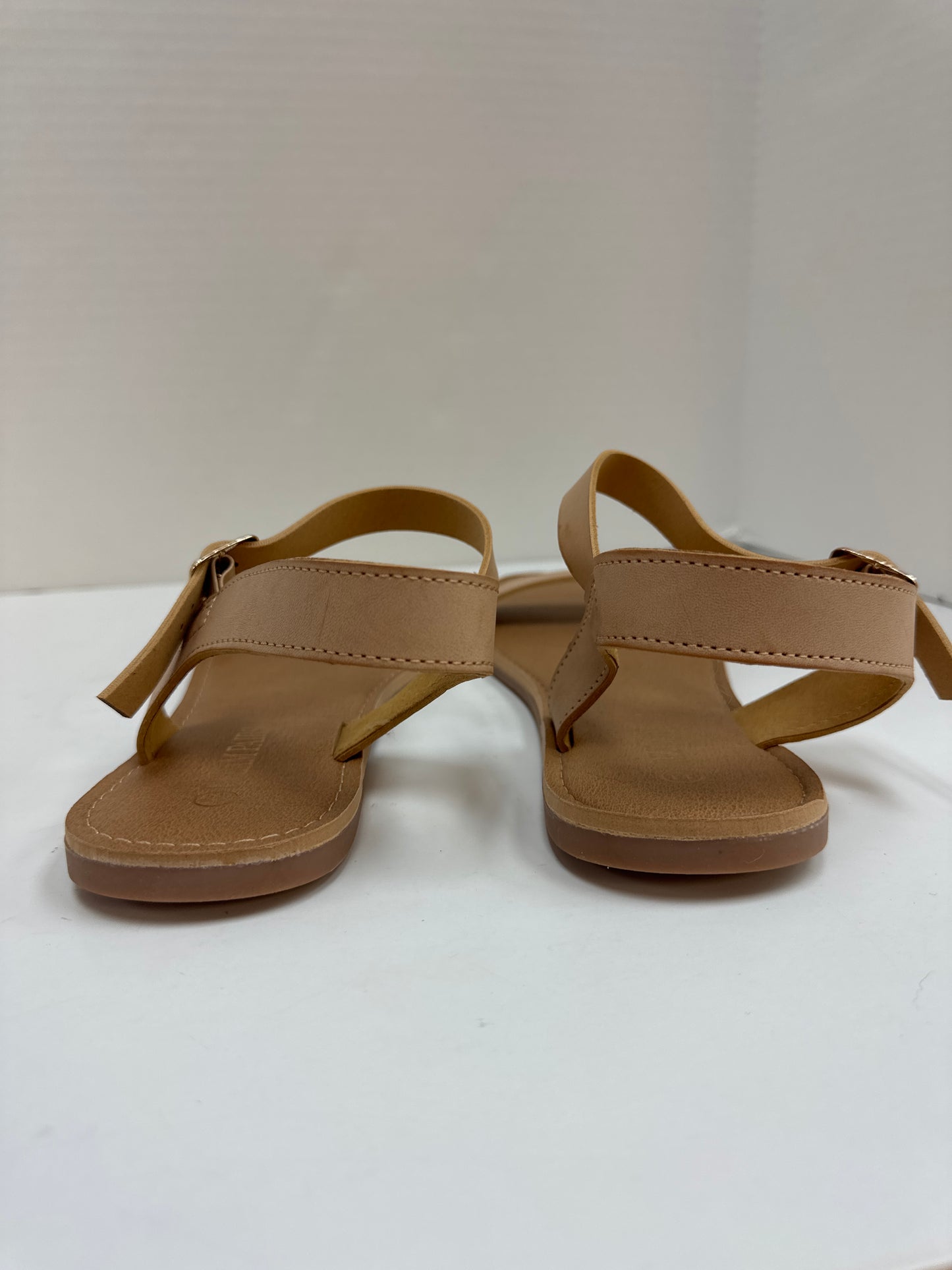 Sandals Flats By Clothes Mentor  Size: 11