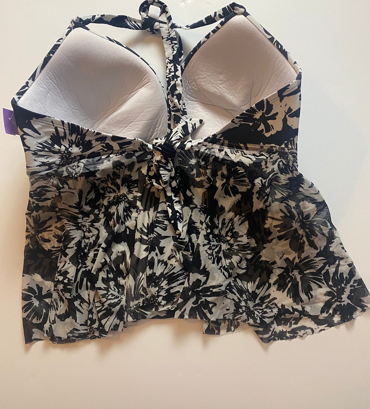 Swimsuit Top By Time And Tru  Size: 1x