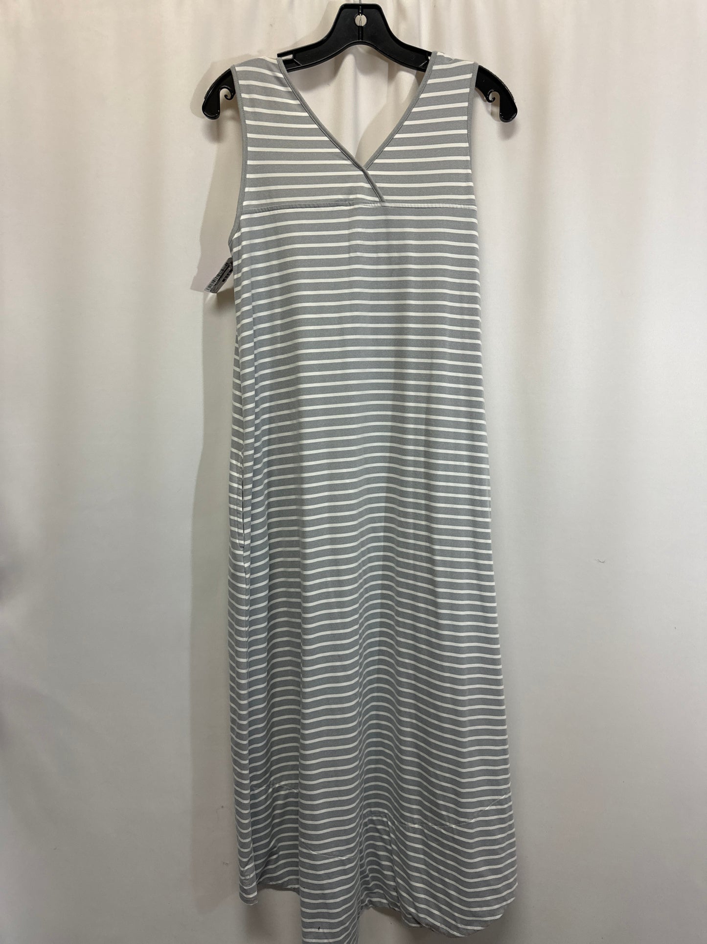 Dress Casual Maxi By Cuddl Duds In Grey, Size: M