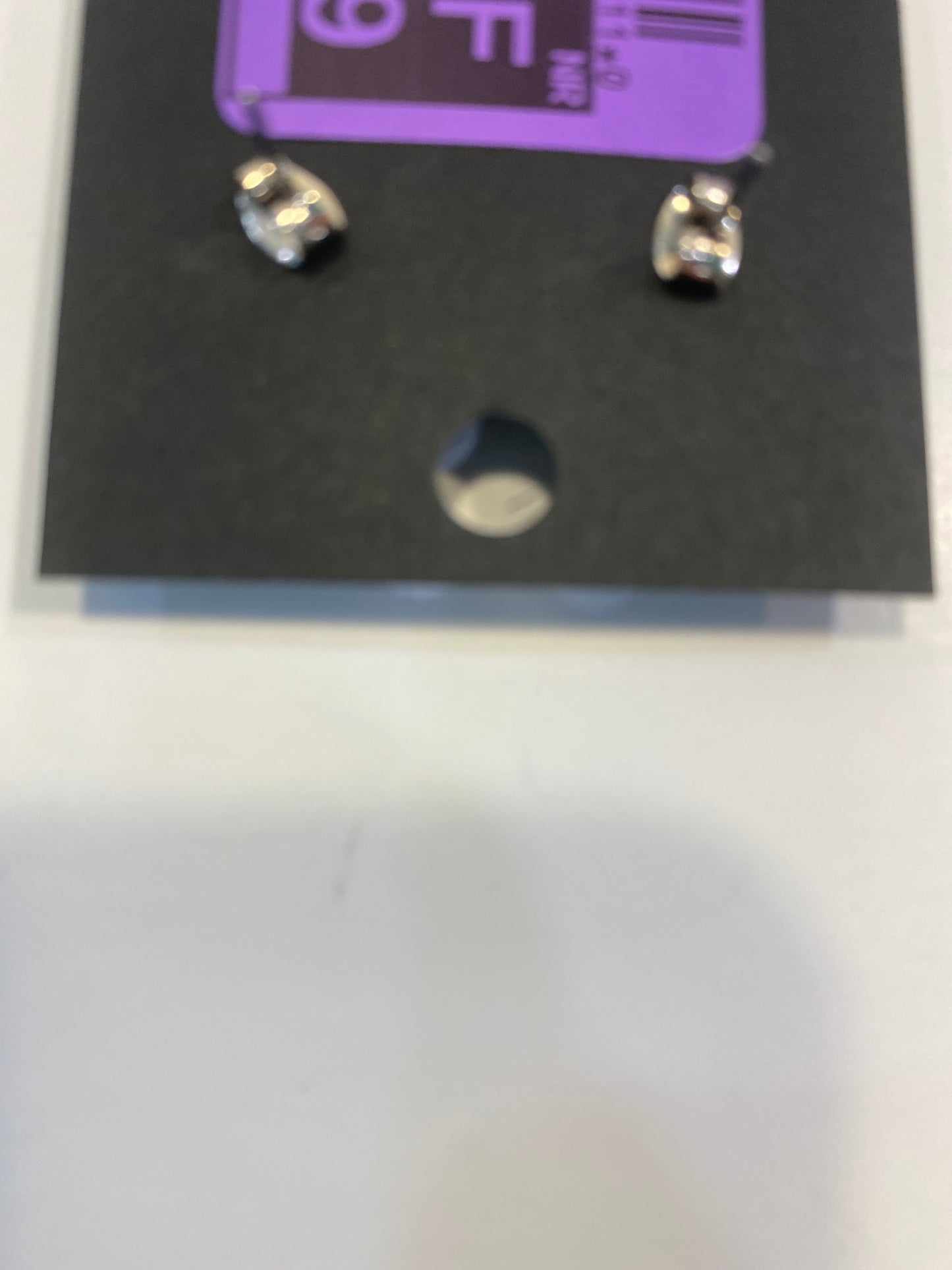 Earrings Stud Cmf