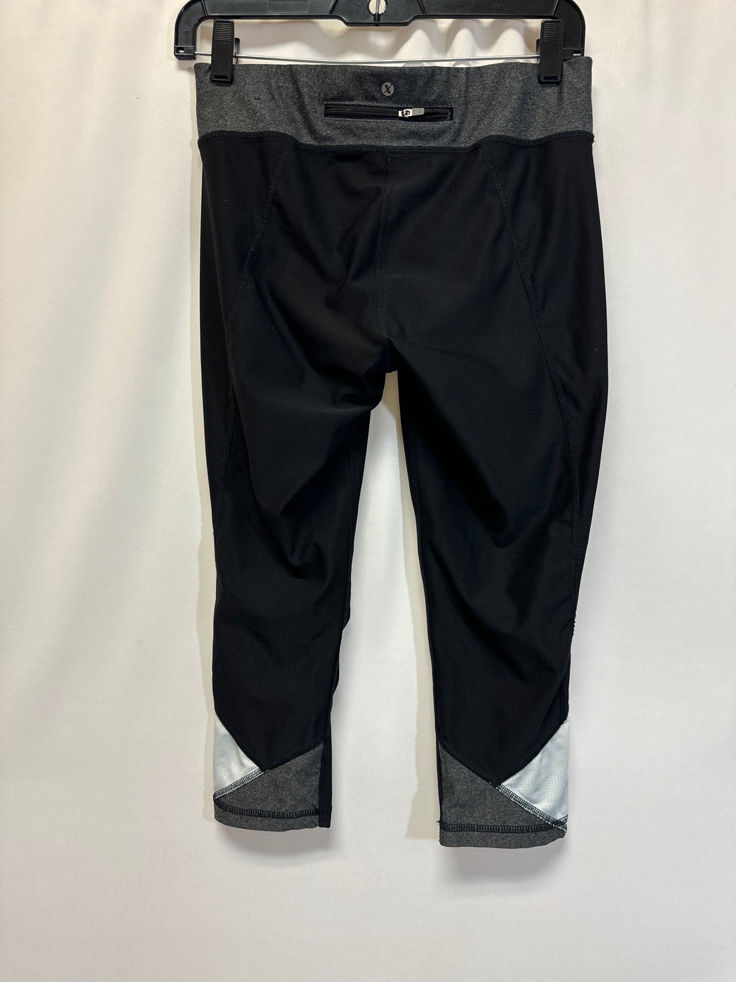 Black Athletic Capris Xersion, Size S