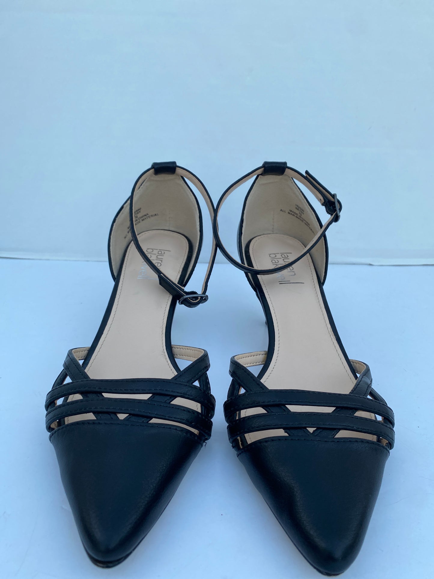 Black Shoes Heels Kitten Clothes Mentor, Size 7.5