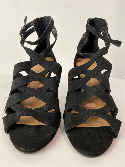 Black Shoes Heels Kitten Christian Siriano, Size 7.5