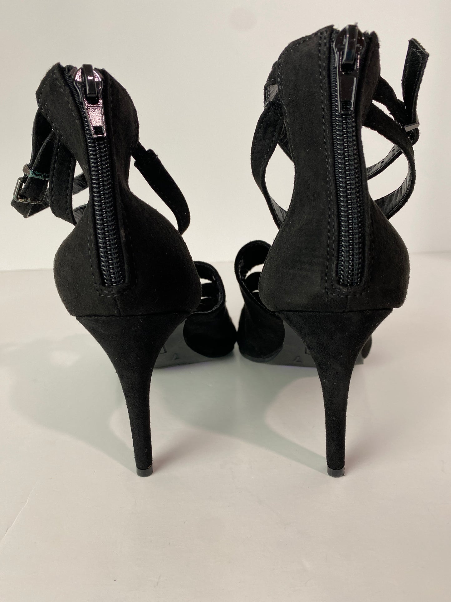 Black Shoes Heels Kitten Christian Siriano, Size 7.5