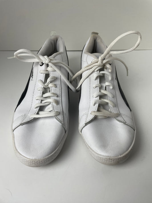 White Shoes Sneakers Puma, Size 8.5