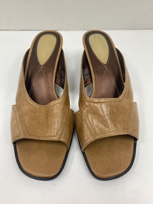 Tan Sandals Heels Block Liz Claiborne, Size 8.5