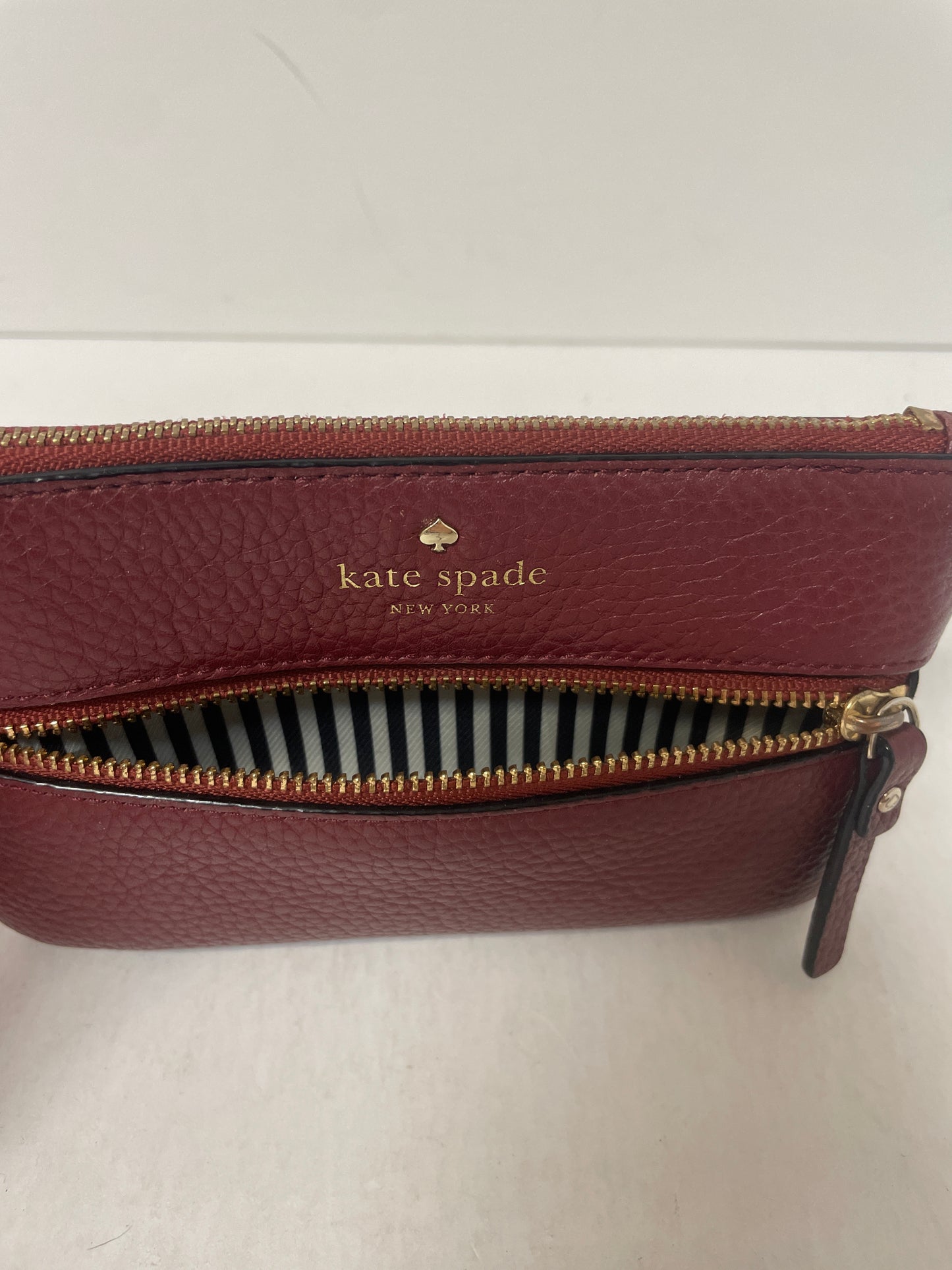 Wristlet Designer By Kate Spade, Size: Medium