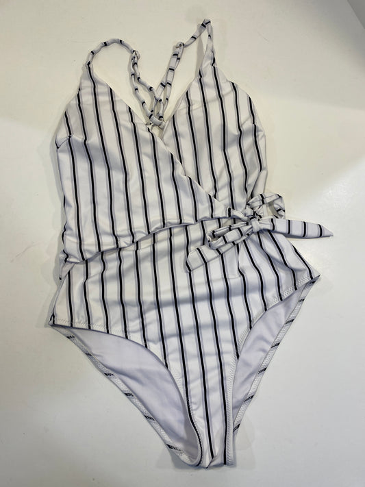 Swimsuit By Cupshe In White, Size: L