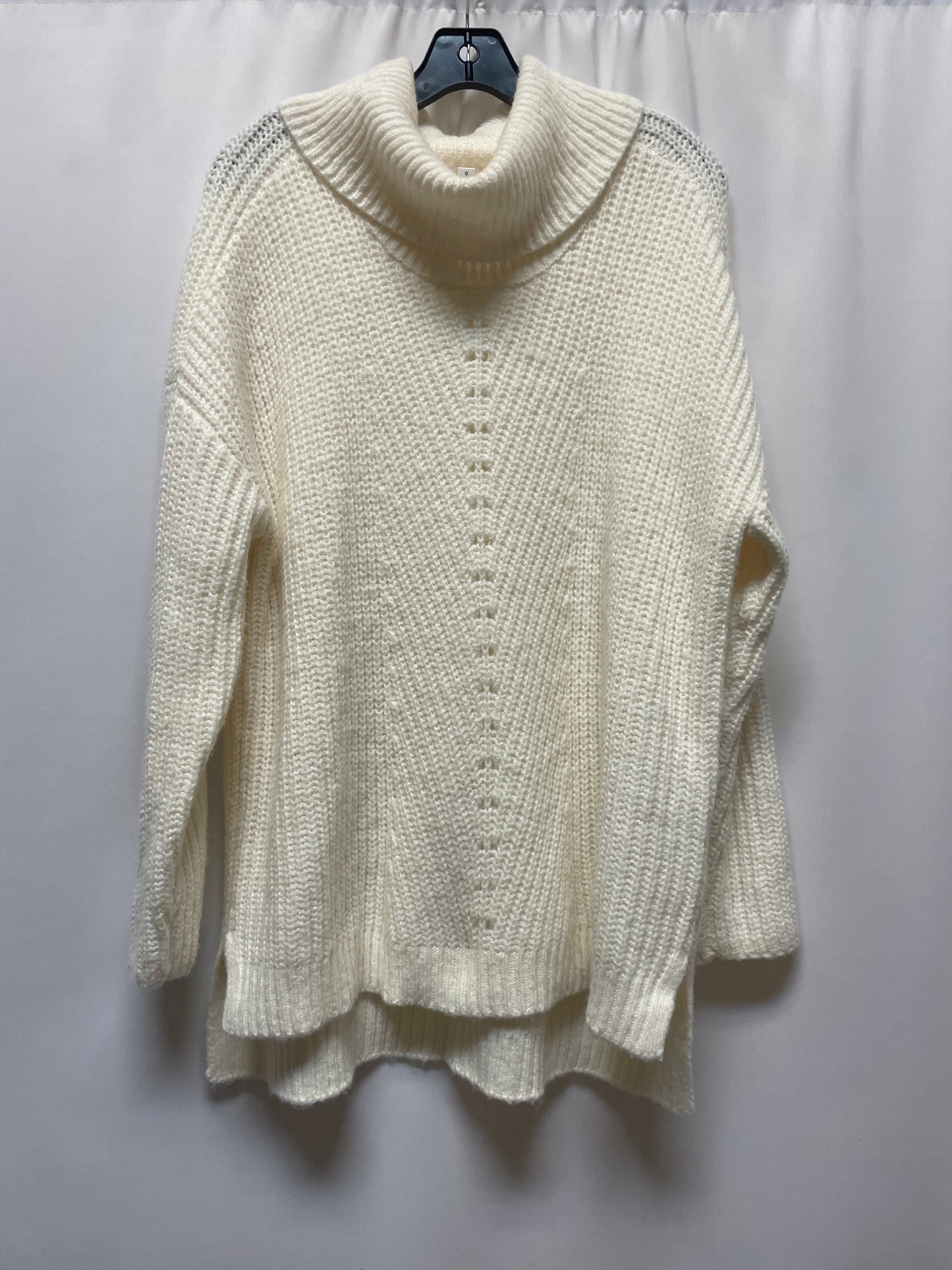 Sweater By Time And Tru In Cream, Size: L