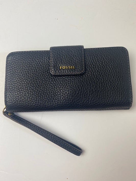 Wallet By Fossil, Size: Large