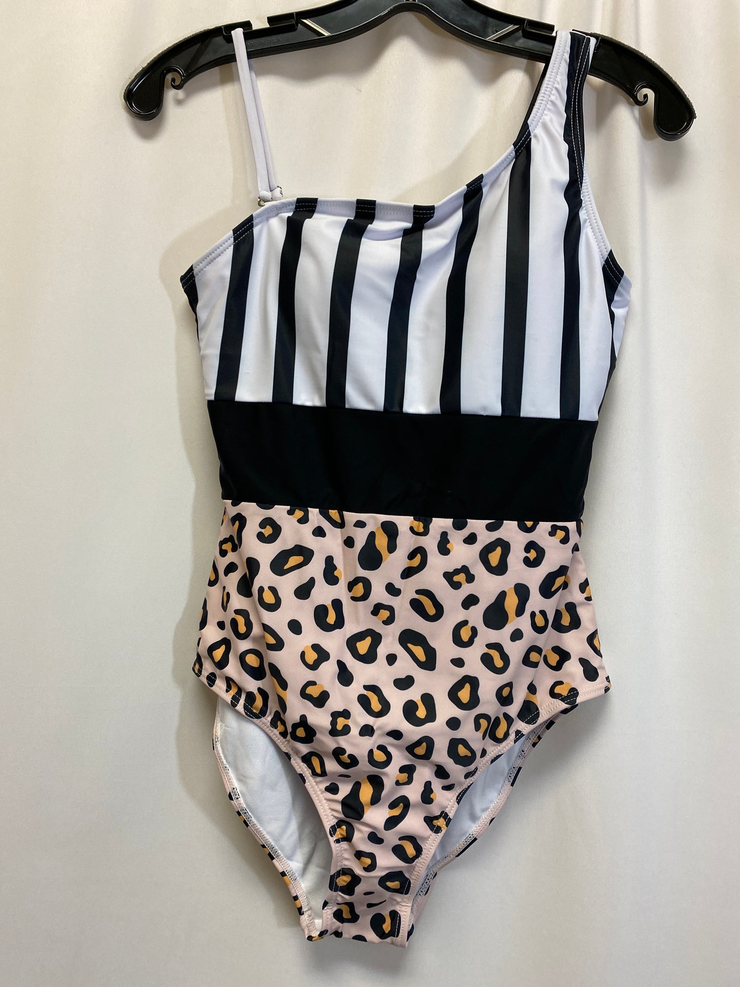 Swimsuit By Clothes Mentor In Animal Print, Size: S