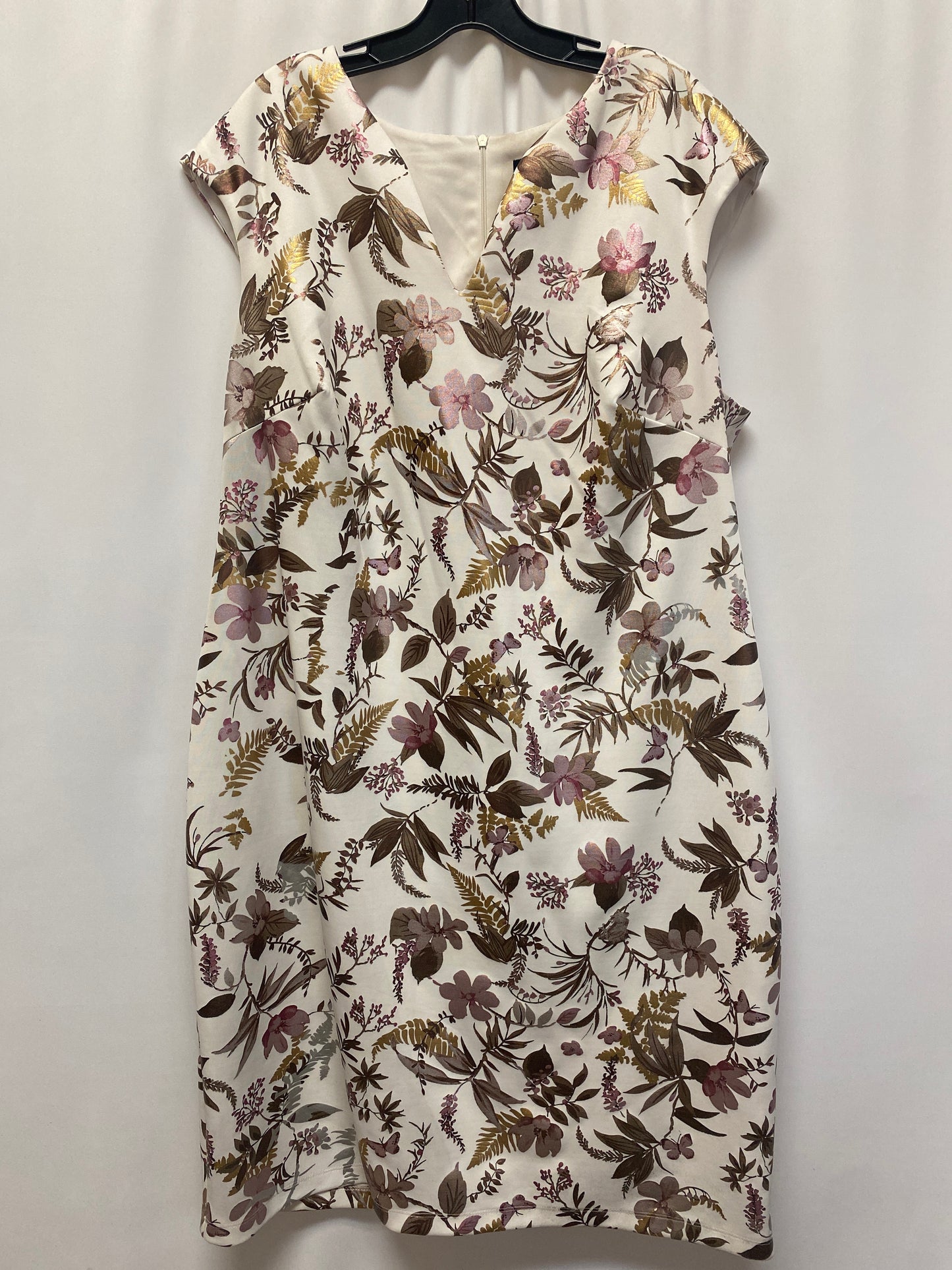 Dress Casual Midi By Connected Apparel In Cream, Size: 1x