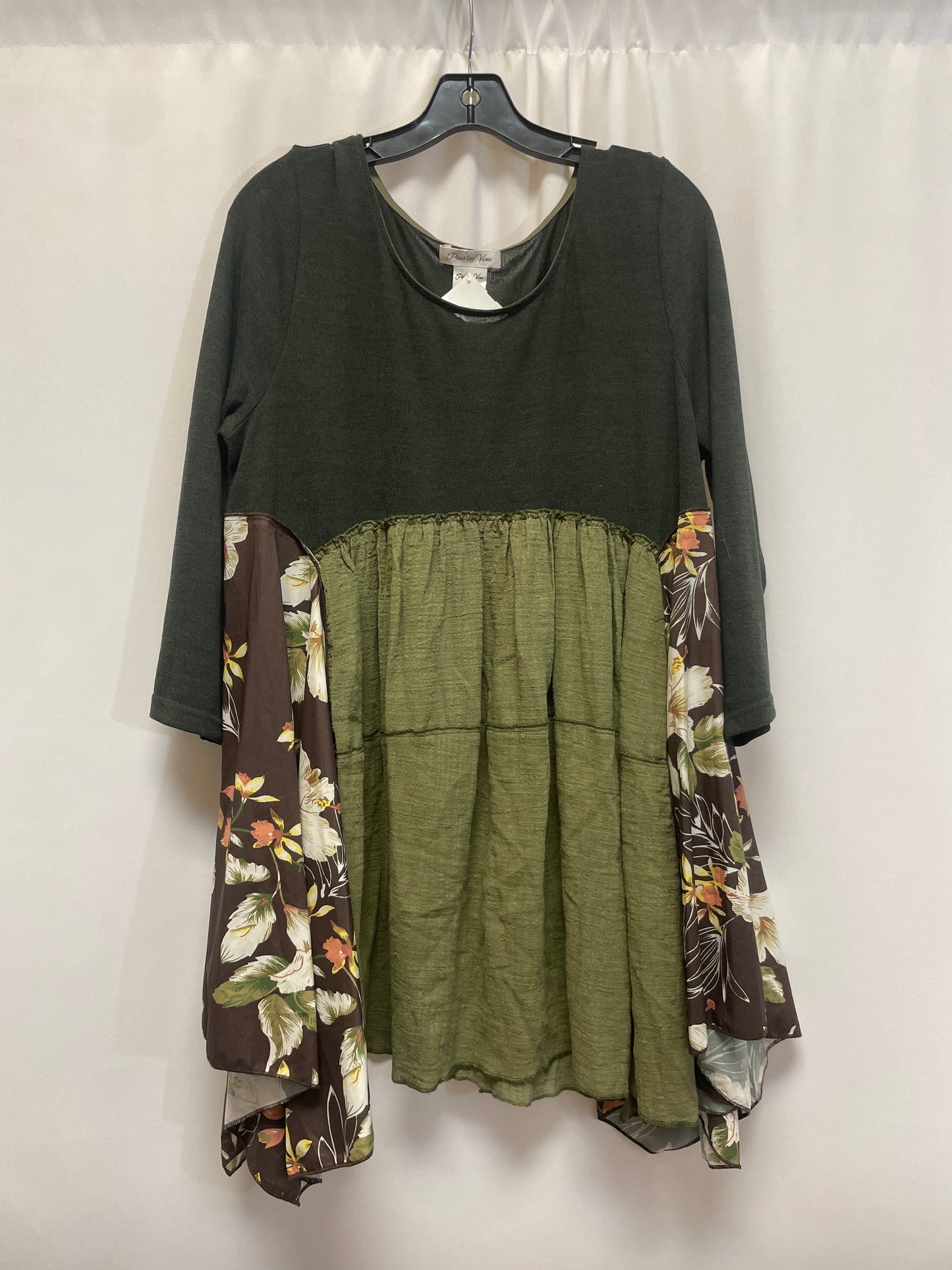 Top 3/4 Sleeve By Clothes Mentor In Green, Size: L