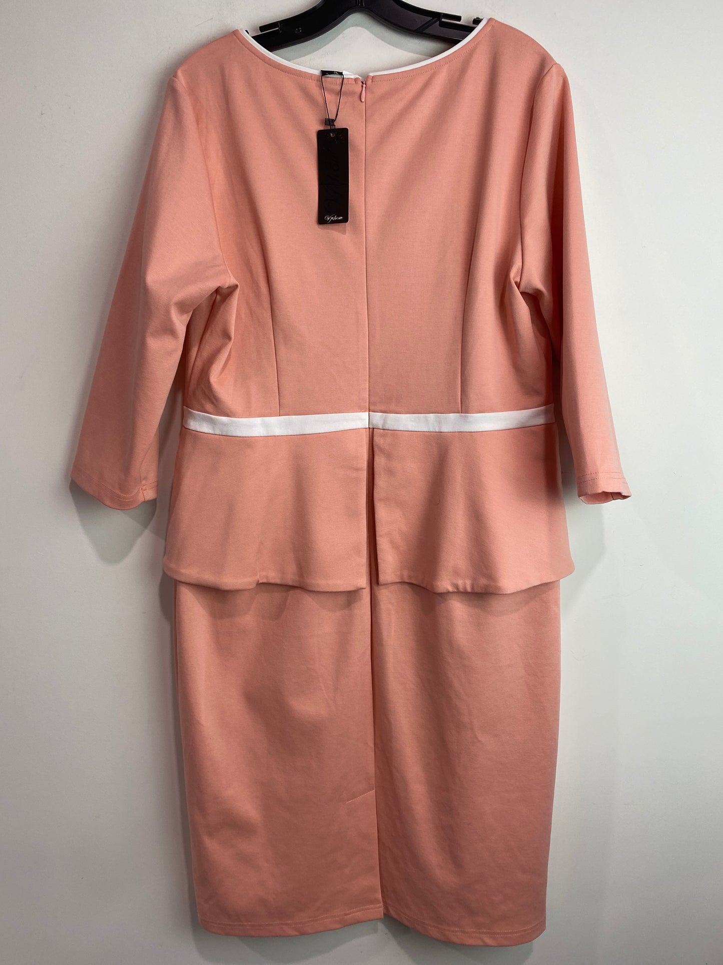 Dress Casual Midi By Clothes Mentor In Peach, Size: Xxl