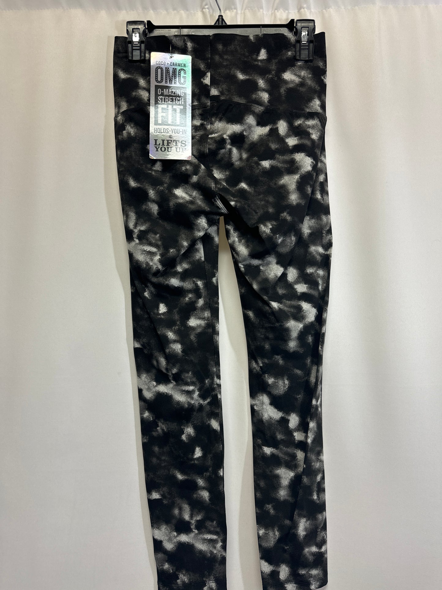 Athletic Leggings By Coco And Carmen In Black, Size: M