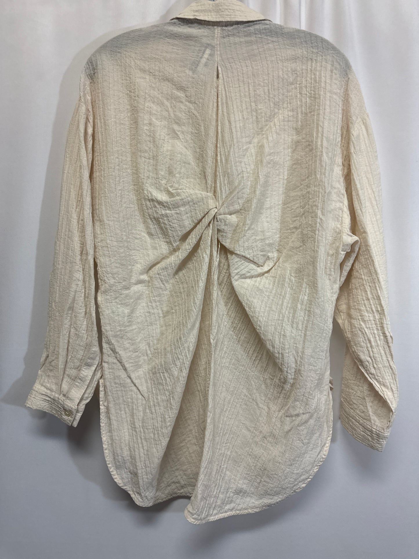 Top Long Sleeve By Zara In Cream, Size: S