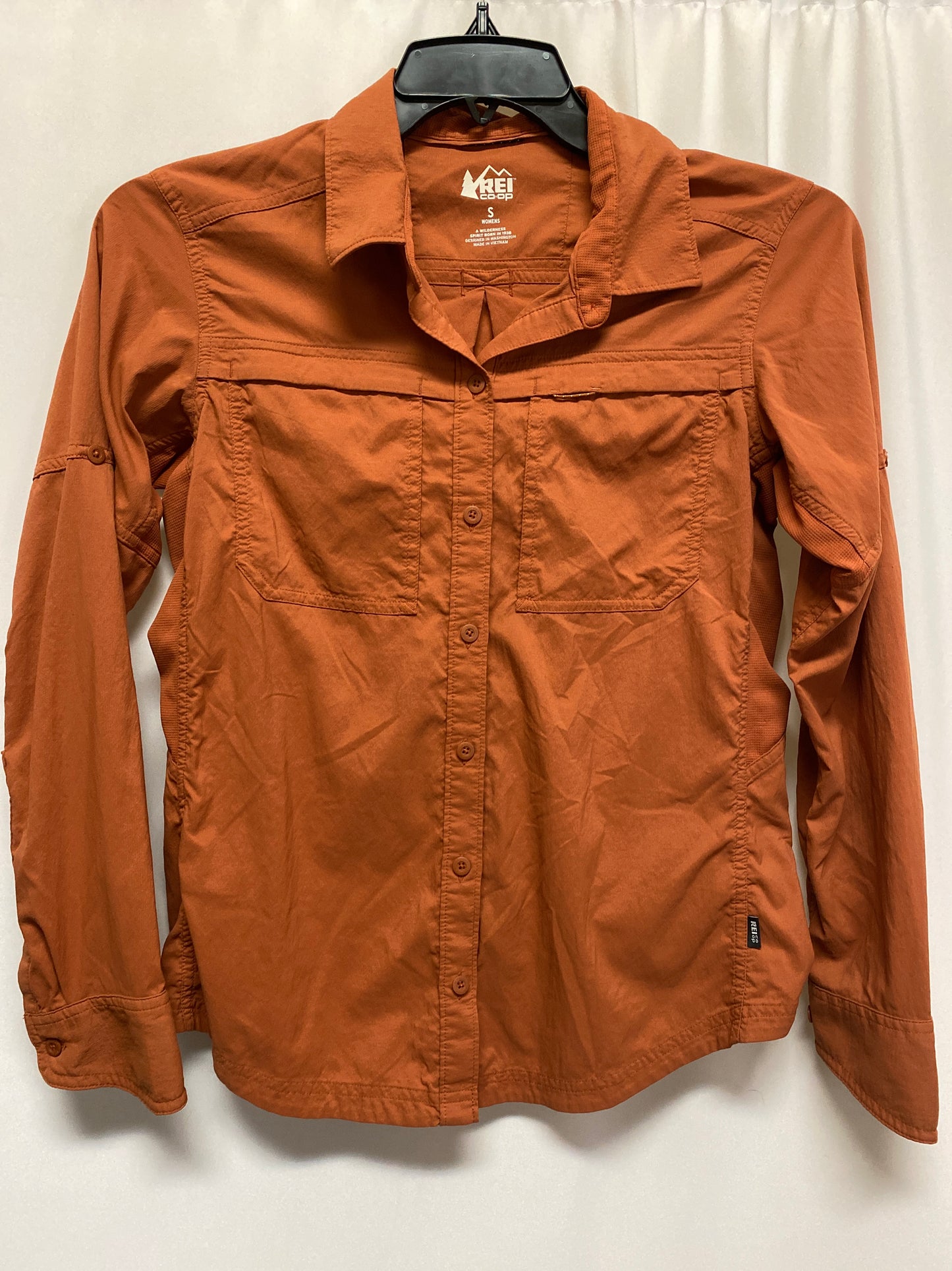 Top Long Sleeve By Rei In Brown, Size: S