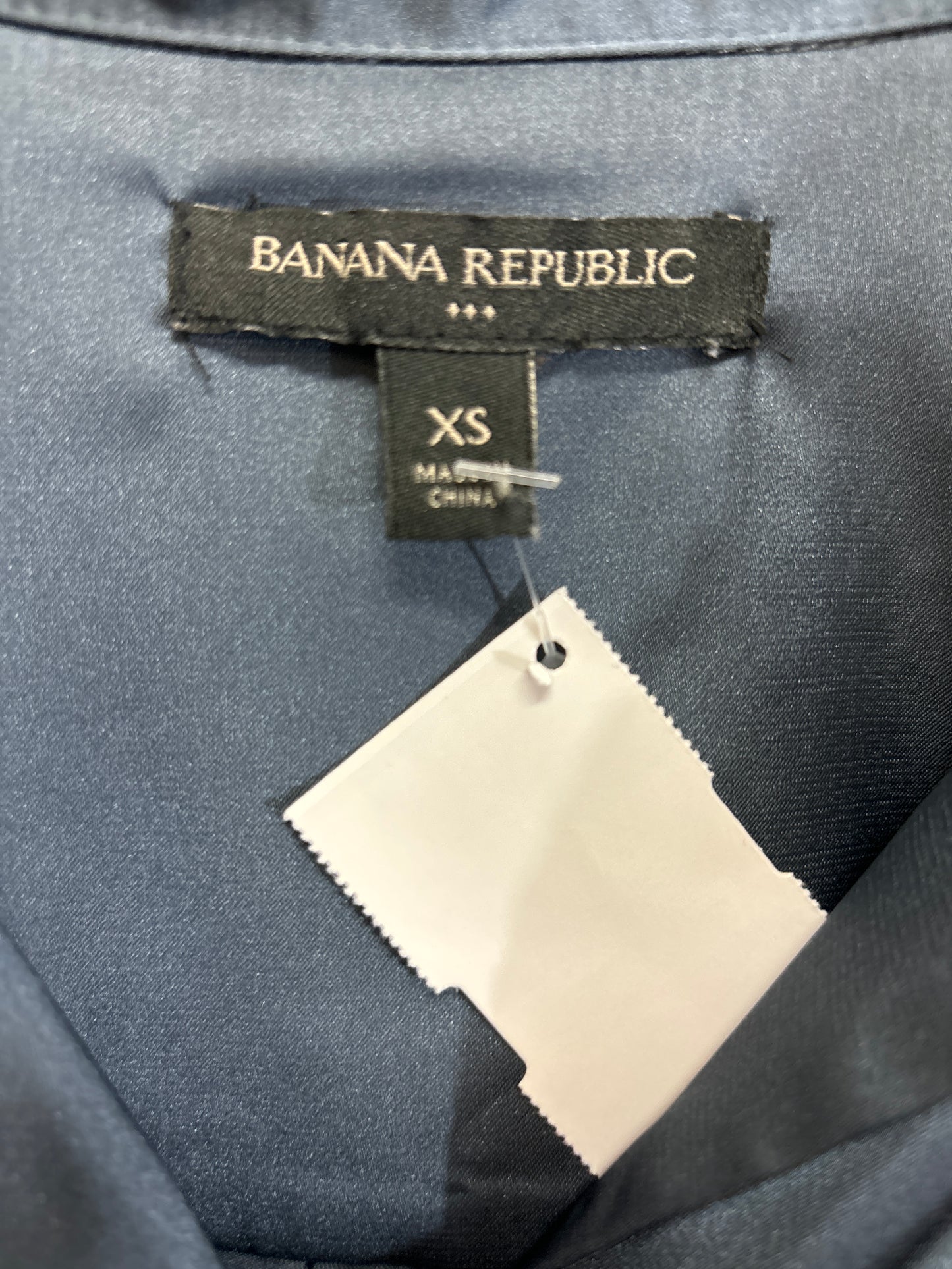 Top Sleeveless By Banana Republic In Blue, Size: Xs