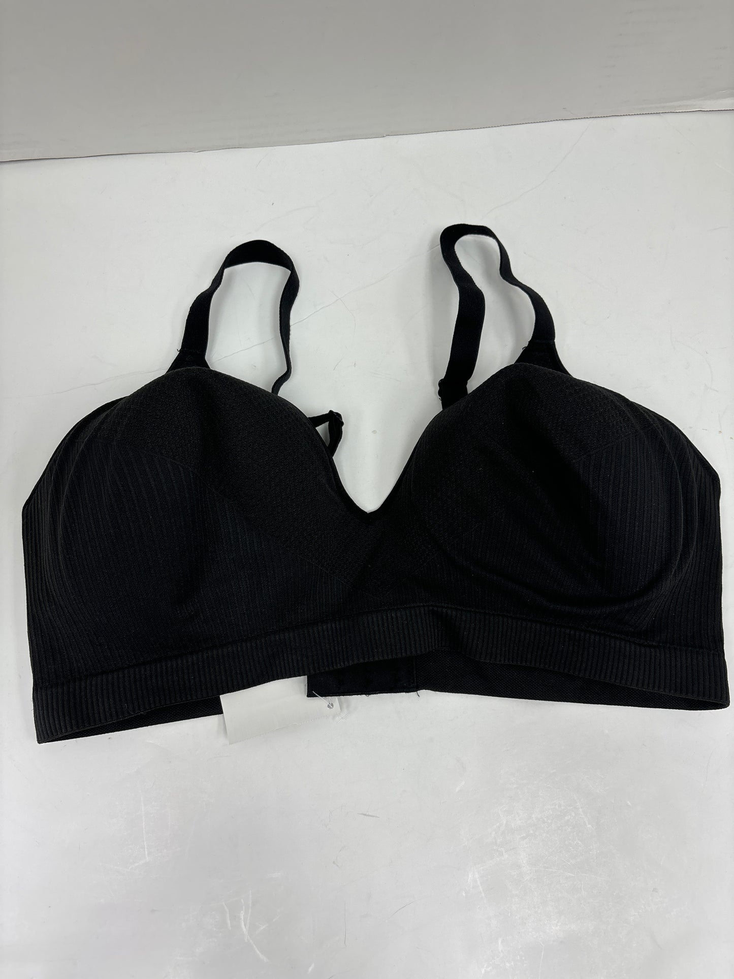 Bra By Hanes In Black, Size: 2x