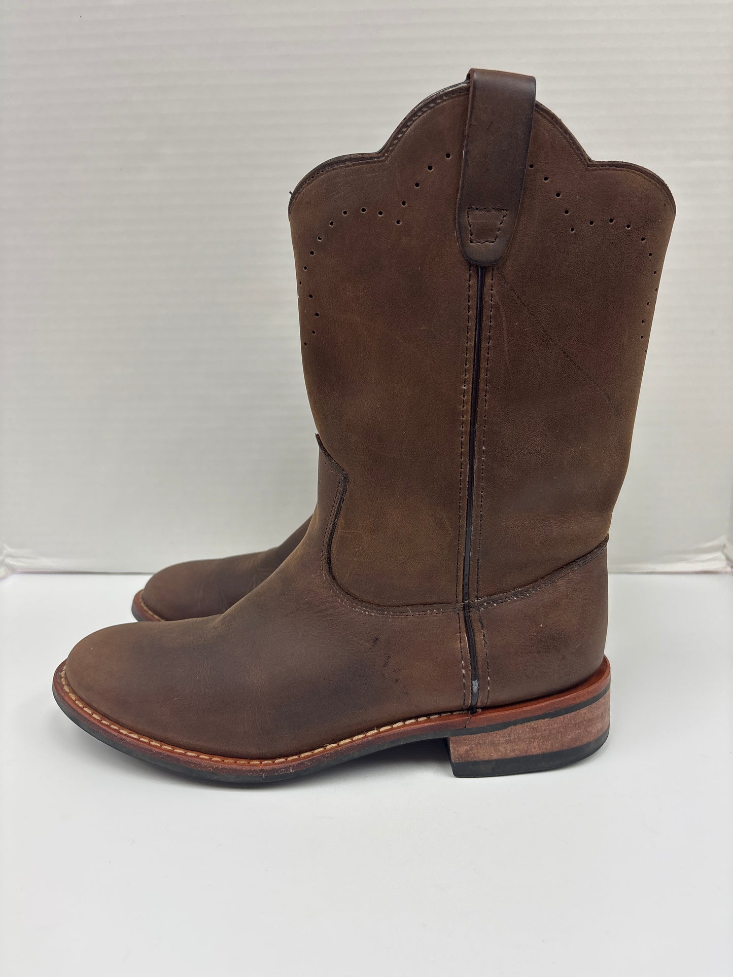 Boots Western By Clothes Mentor In Tan, Size: 9.5