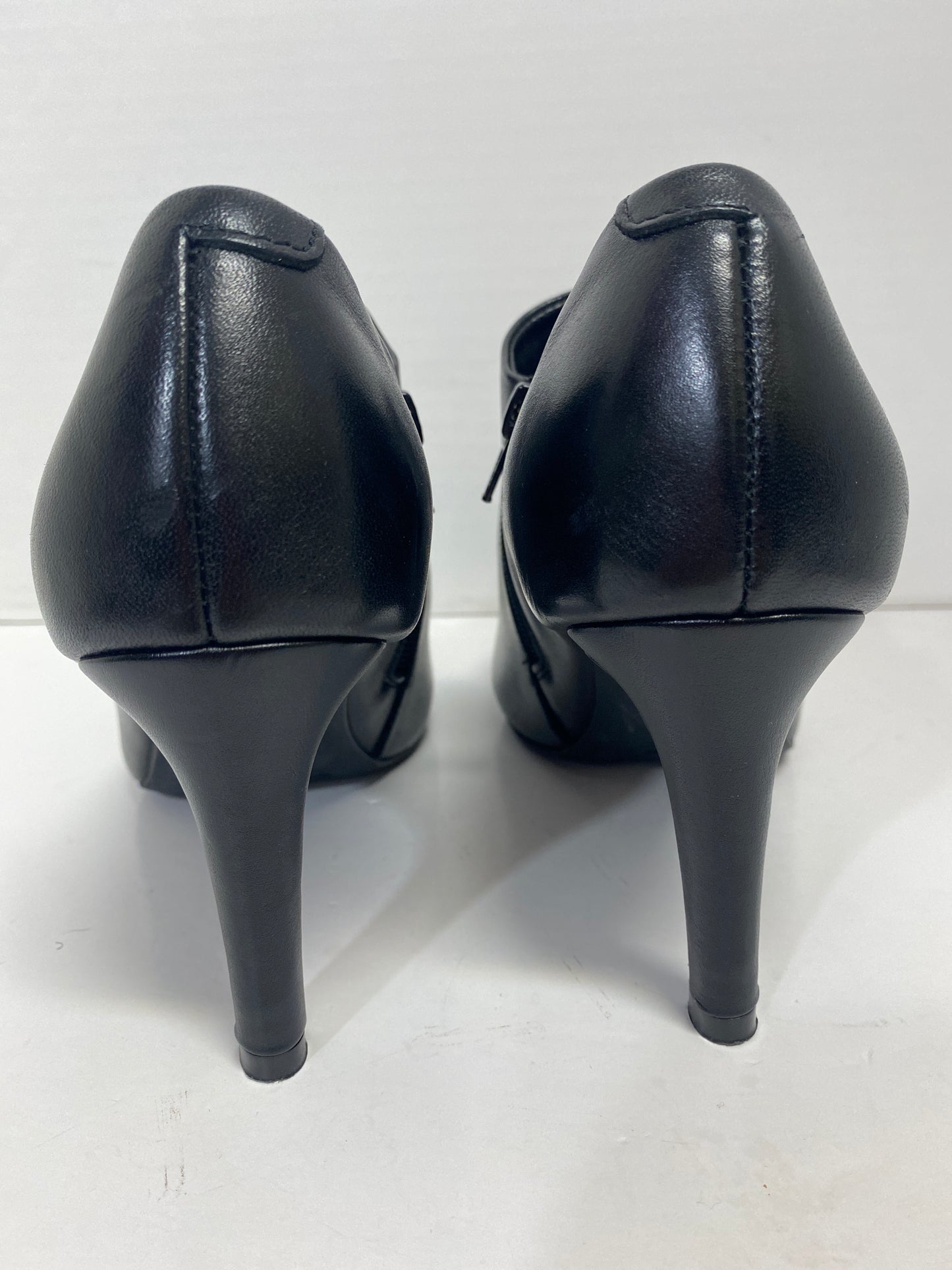 Shoes Heels Stiletto By Clothes Mentor In Black, Size: 9