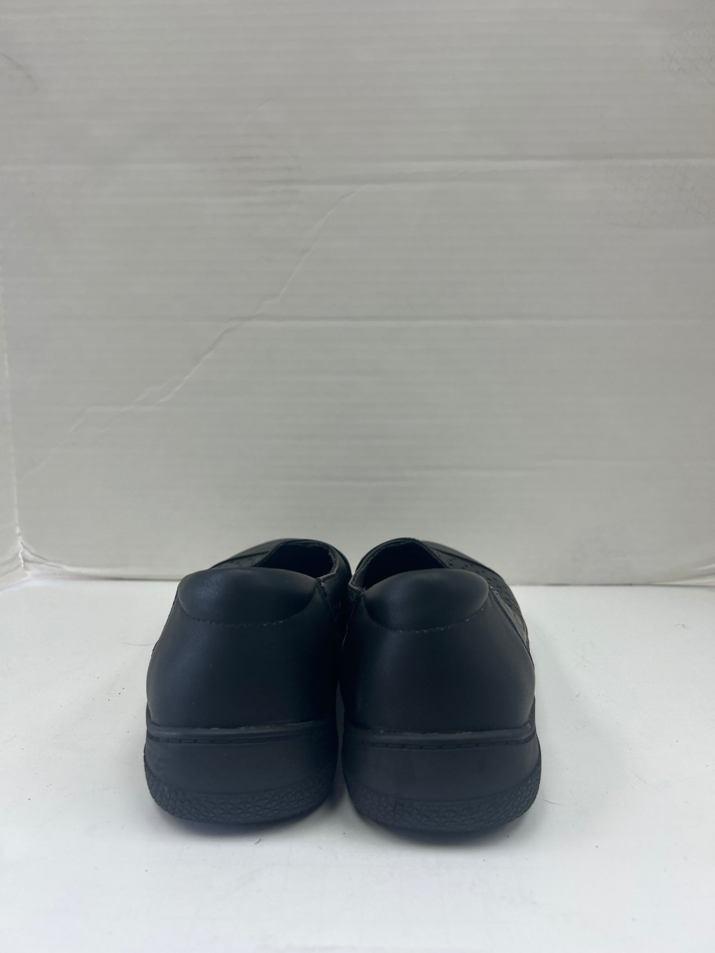 Shoes Flats By Time And Tru In Black, Size: 11