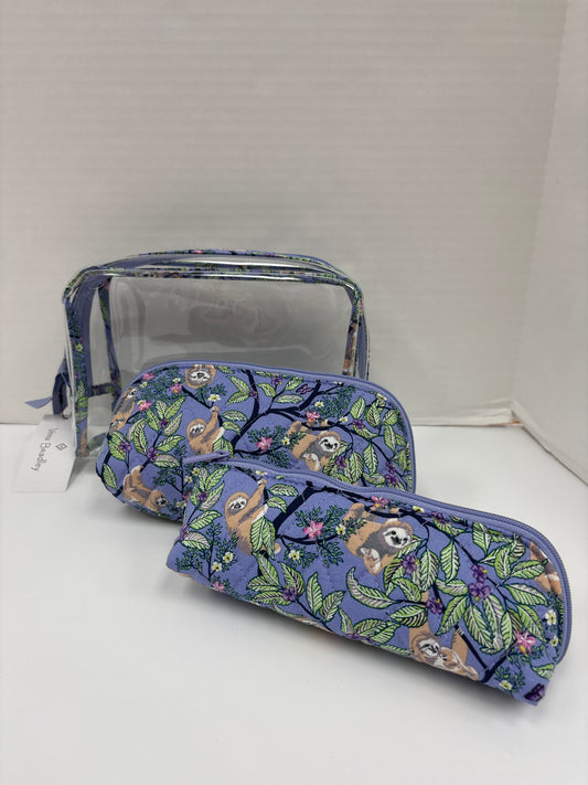 Makeup Bag By Vera Bradley, Size: Medium