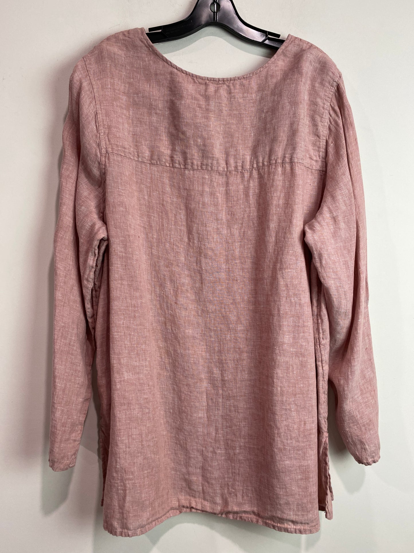 Top Long Sleeve By Tahari By Arthur Levine In Pink, Size: 2x