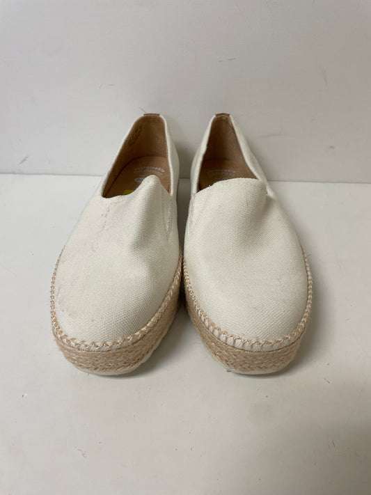 Shoes Flats By Dr Scholls In White, Size: 10