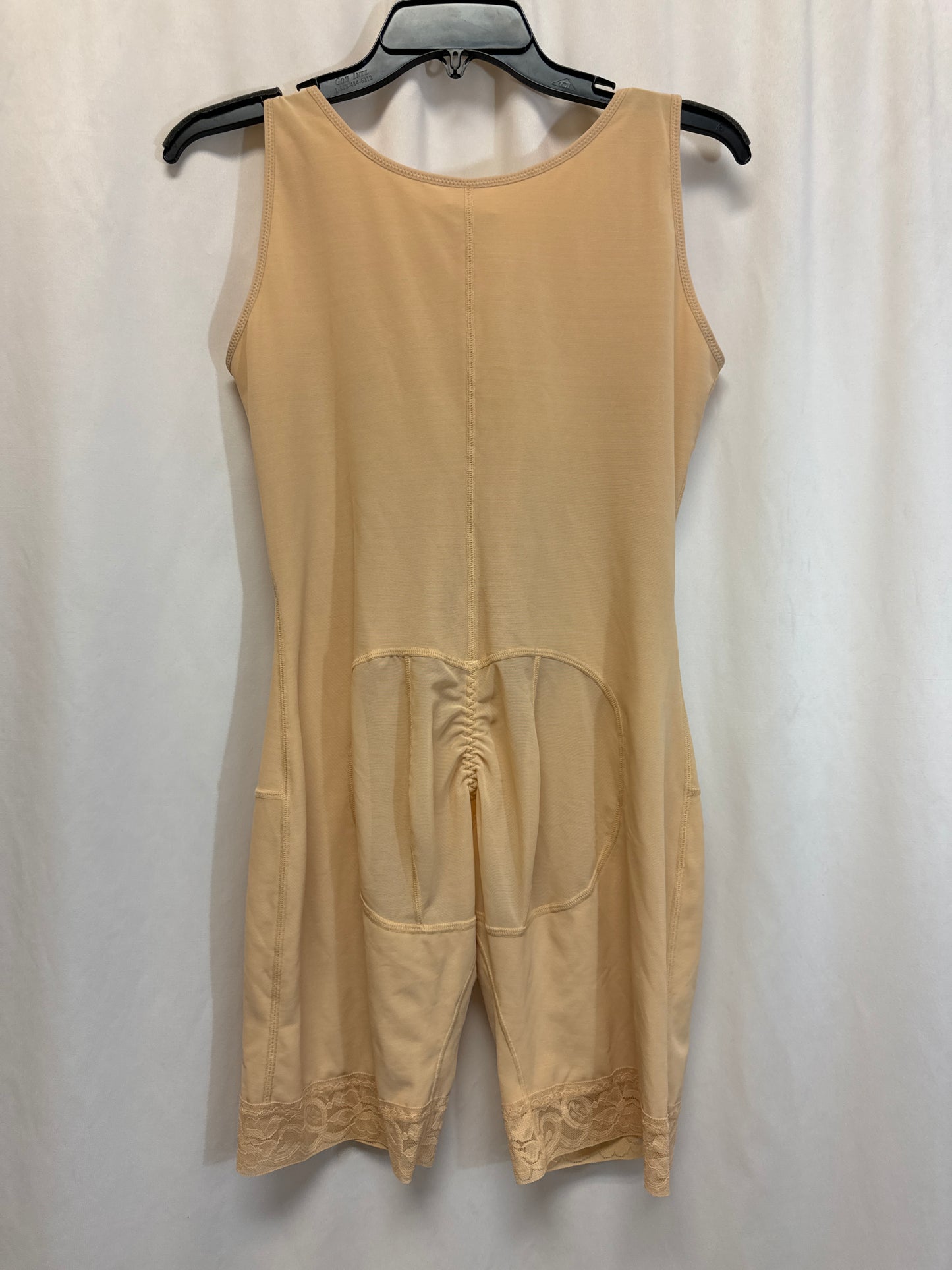 Bodysuit By Clothes Mentor In Tan, Size: Xl