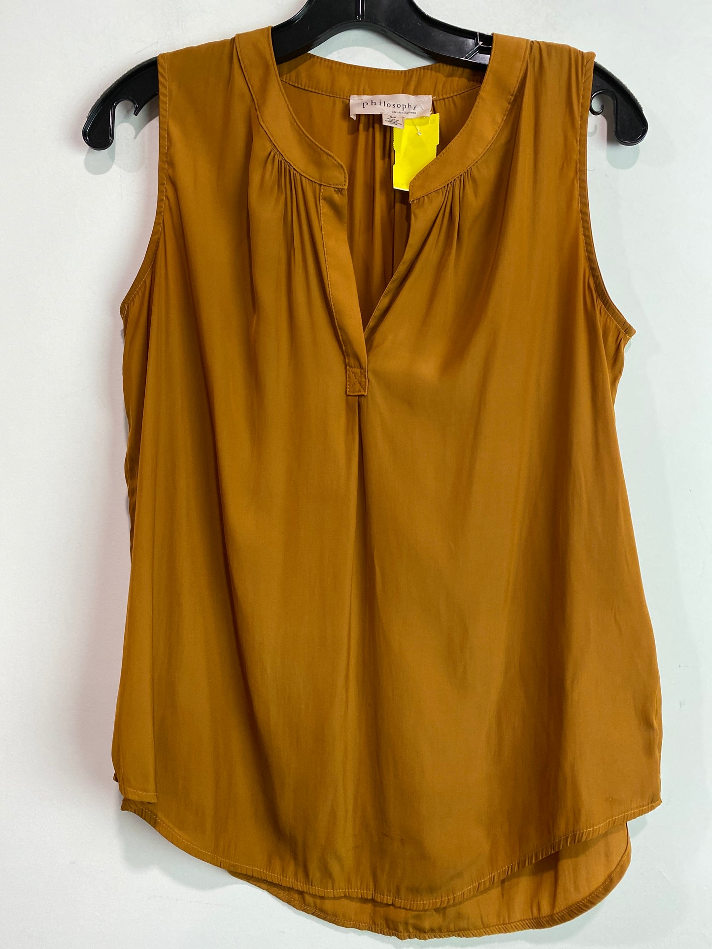 Top Sleeveless By Philosophy In Orange, Size: S