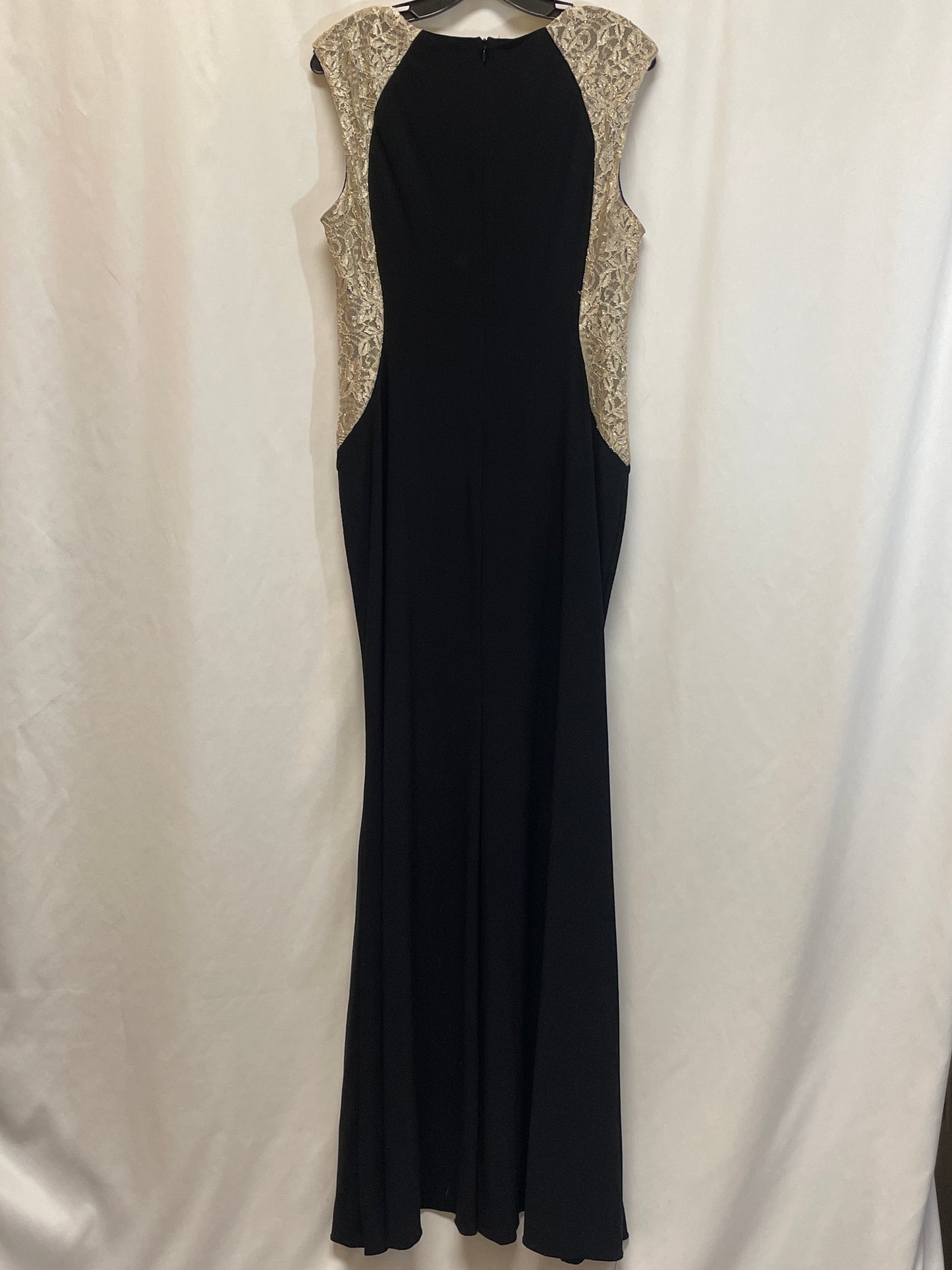 Dress Party Long By Clothes Mentor In Black, Size: L