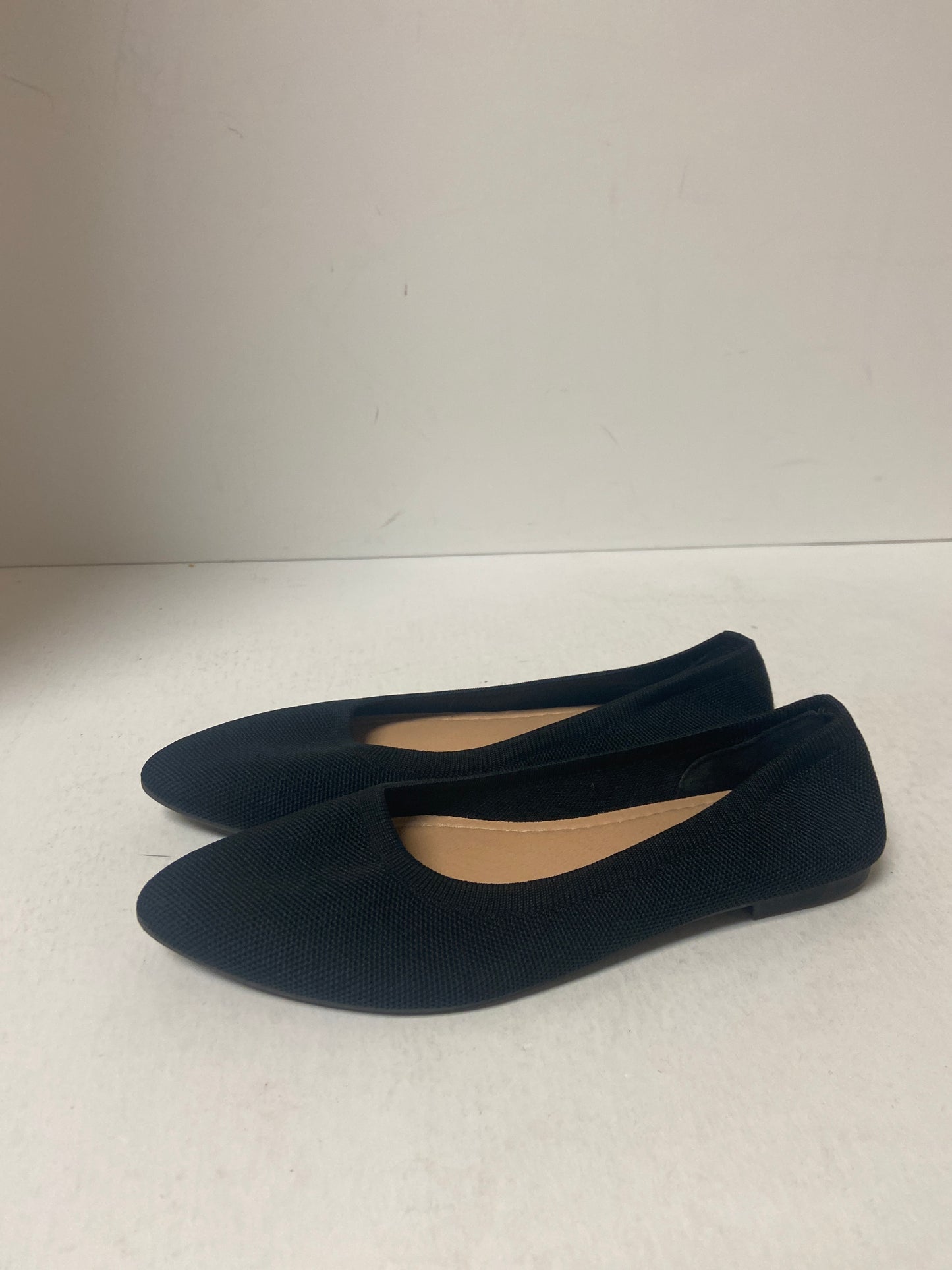 Shoes Flats By Clothes Mentor In Black, Size: 10.5