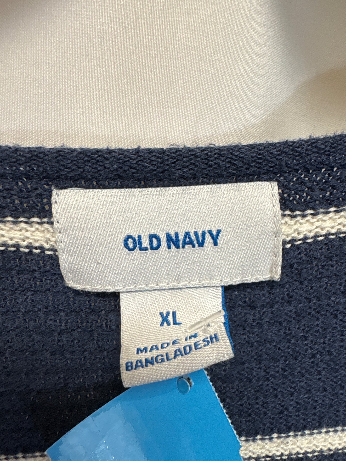 Sweater By Old Navy In Navy, Size: Xl