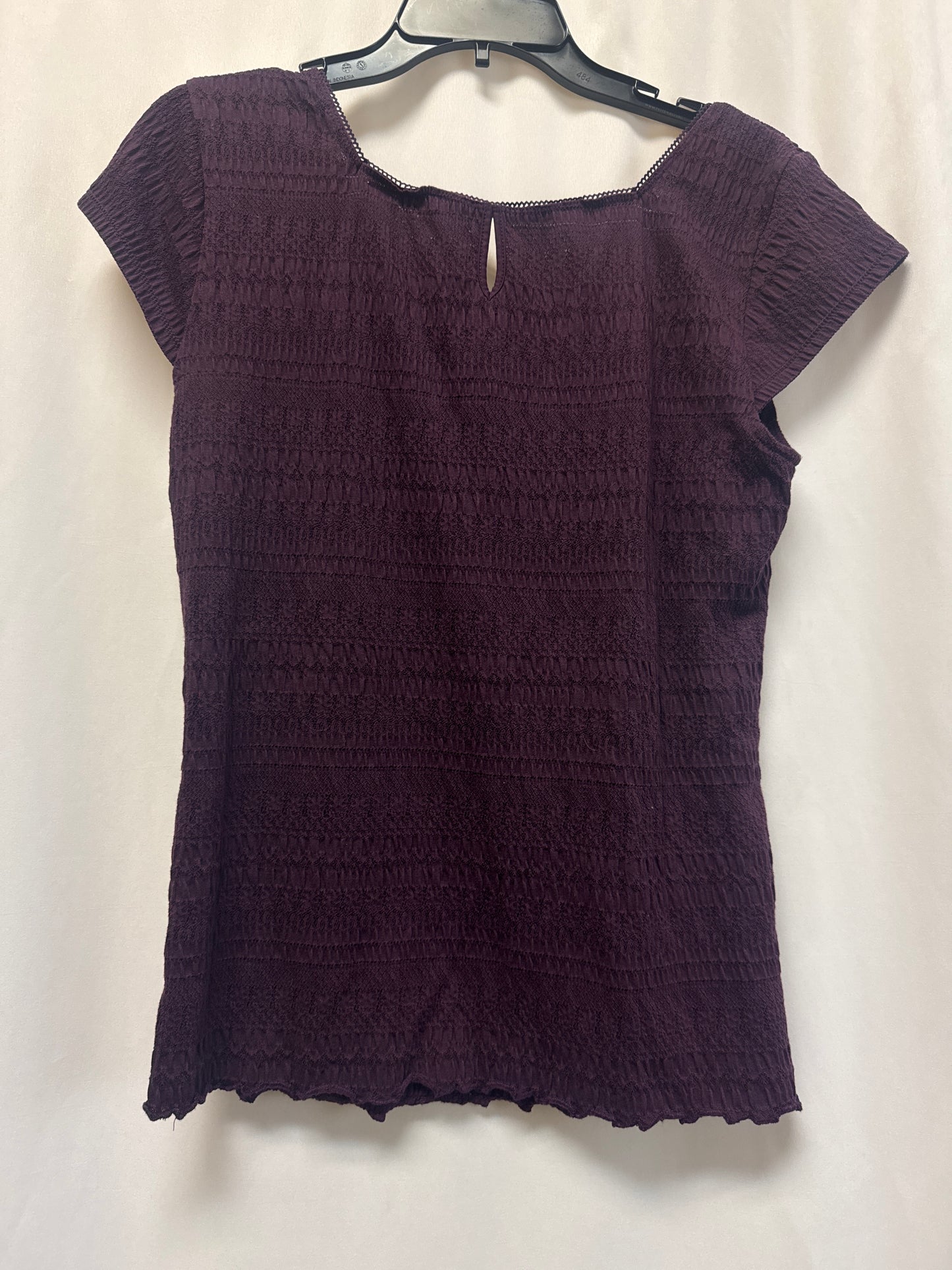 Top Short Sleeve By Liz And Co In Purple, Size: Xl